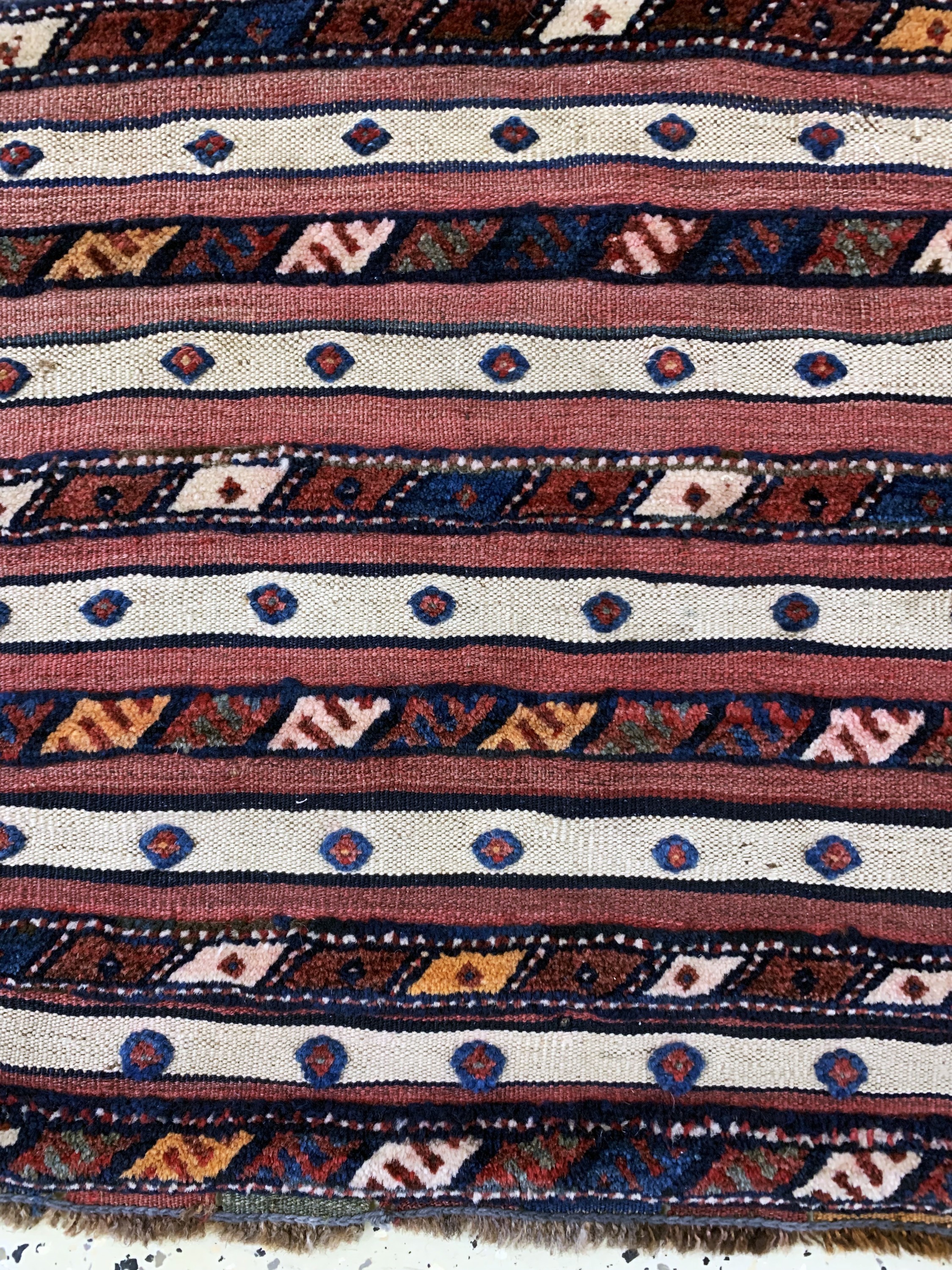 Detail c: 4 Lots Schahsawan, Persien, Tasche & Taschenfront, um 1900, Wolle auf Wolle, ca. 66x 47 cm, EHZ: 3