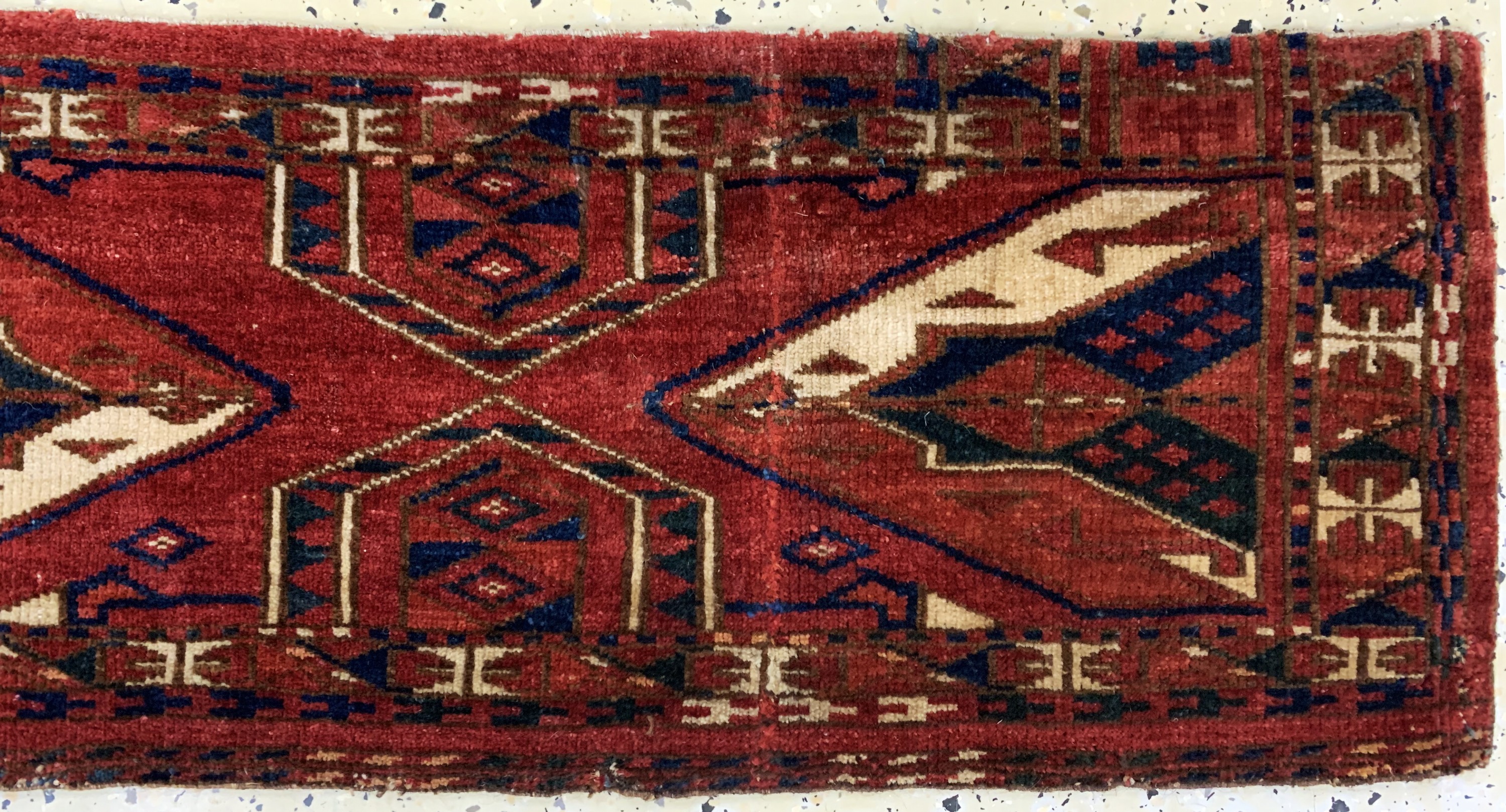 Detail g: 3 Lots Torba & Tasche, Beschir, Turkmenistan, 19.Jhd, Wolle auf Wolle, ca. 146x 29 cm, EHZ: 4