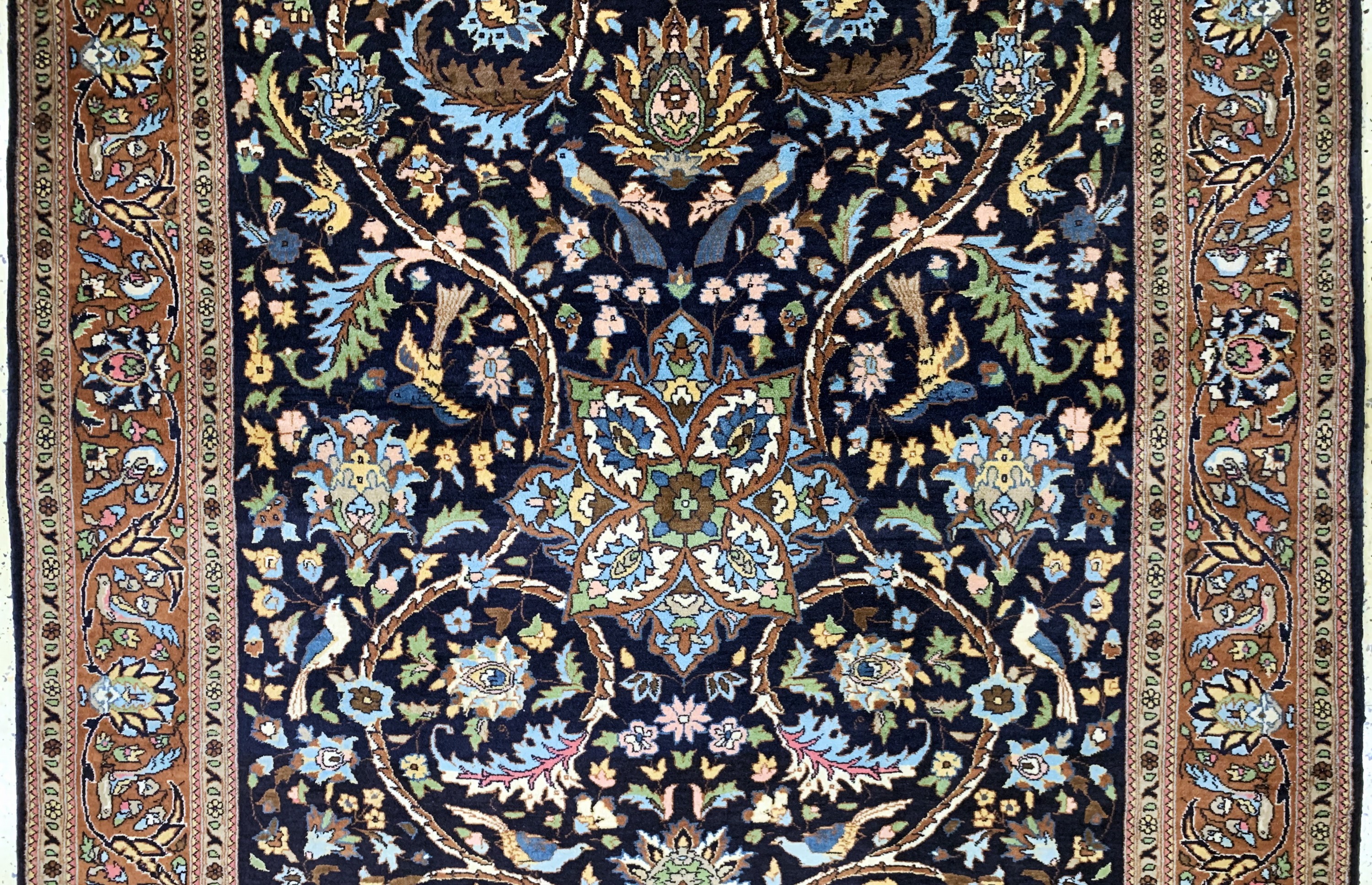 Detail b: Lahor fein, Pakistan, Mitte 20.Jhd, Korkwolle auf Baumwolle, ca. 214 x 139 cm, EHZ: 1-2