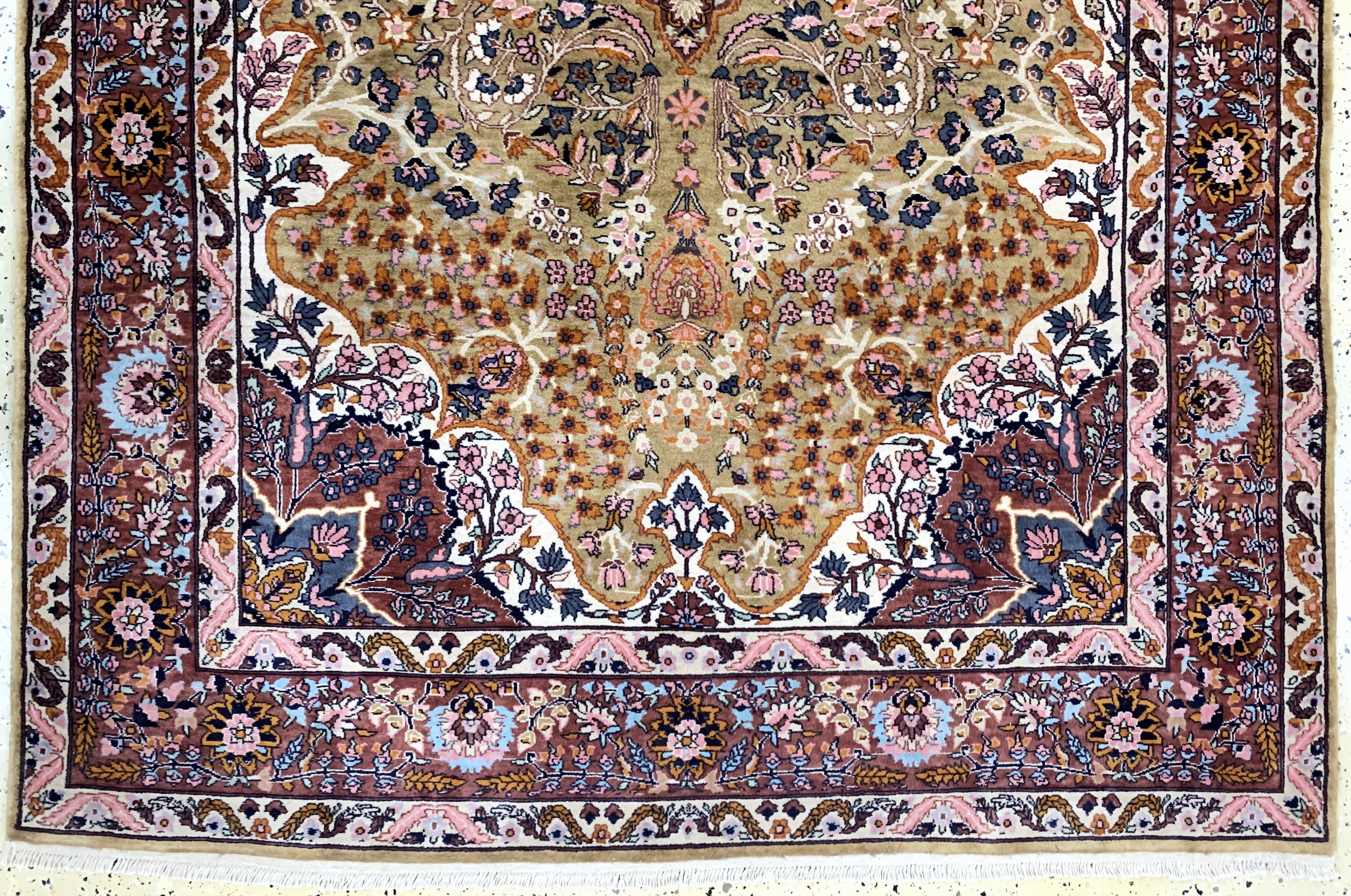 Detail c: Lahor fein, Pakistan, Mitte 20.Jhd, Korkwolle auf Baumwolle, ca. 222 x 139 cm, EHZ: 1-2