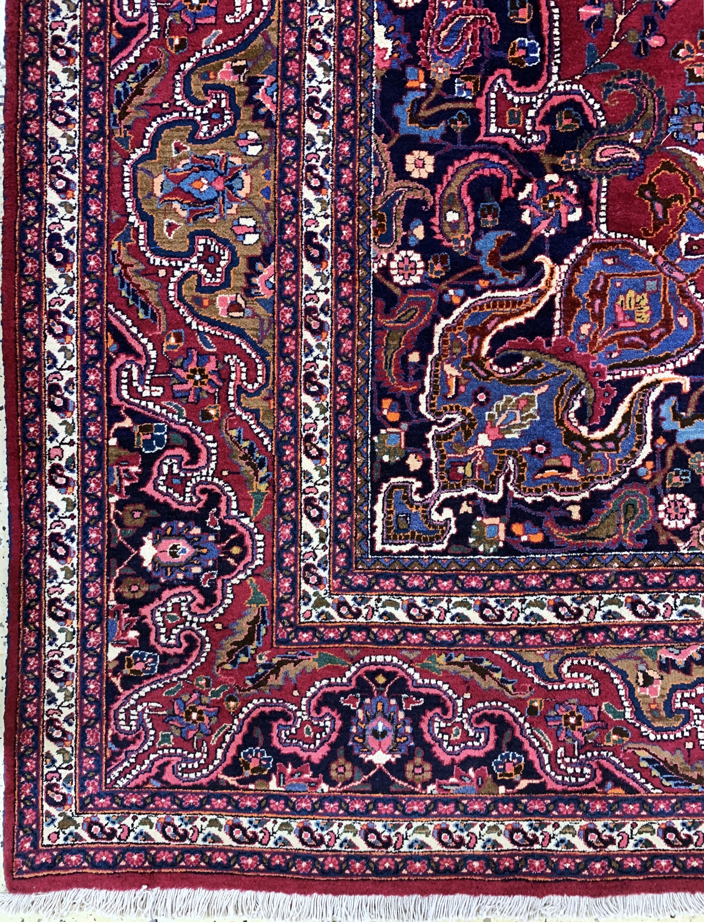 Detail b: Mesched, Persien, Mitte 20.Jhd, Wolle auf Baumwolle, ca. 402 x 307 cm, EHZ: 1-2