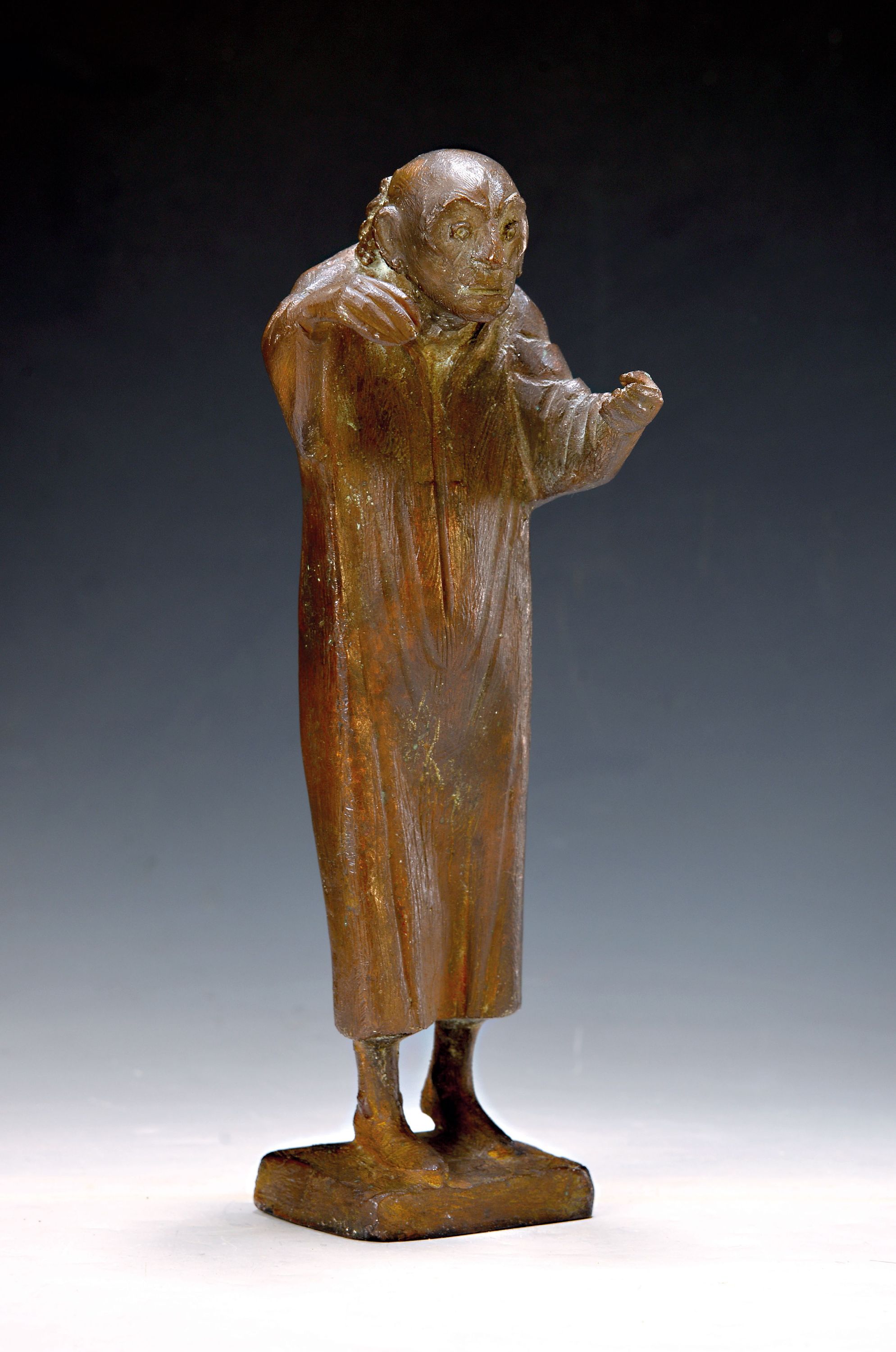 Gerhard Marcks, 1889 Berlin - 1981 Burgbrohl, Bronzefigur, "Prediger", auf der Plinthe monogr., Gießerstempel Guss Barth Rinteln, num. ...