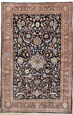 Image Lahor fein, Pakistan, Mitte 20.Jhd, Korkwolle auf Baumwolle, ca. 214 x 139 cm, EHZ: 1-2
