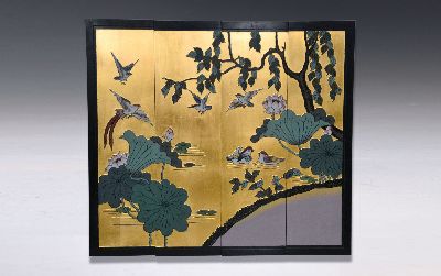 Image 26958770 - 4-teiliges Wandbild, China, 20. Jh., Lack, reich vergoldet, mit Dekor von Seerosen, ...