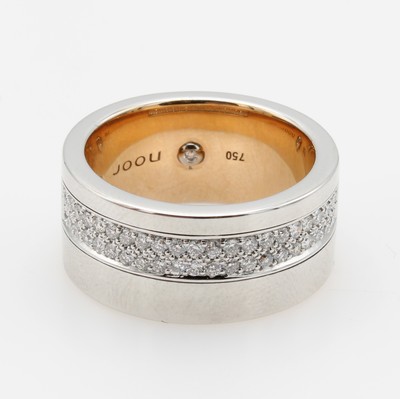 26958785a - Ring mit Brillanten, WG/RG 750/000, Brill. in 2 Reihen gef. zus. ca. 0.58 ct Weiß/si, ...