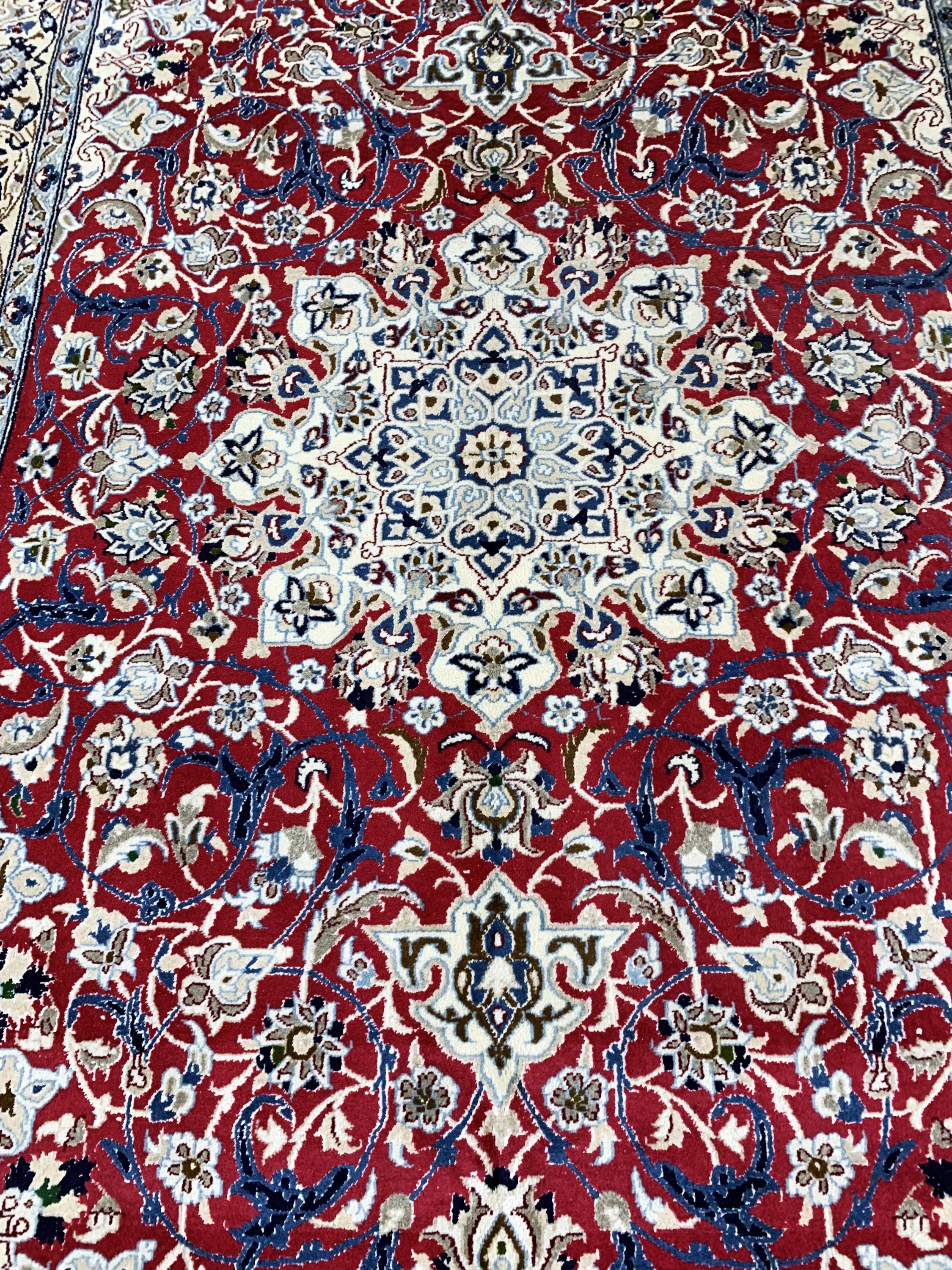 Detail d: Nain fein(9 La), Persien, Ende 20.Jhd, Korkwolle mit Seide, ca. 264 x 166 cm, EHZ: 2
