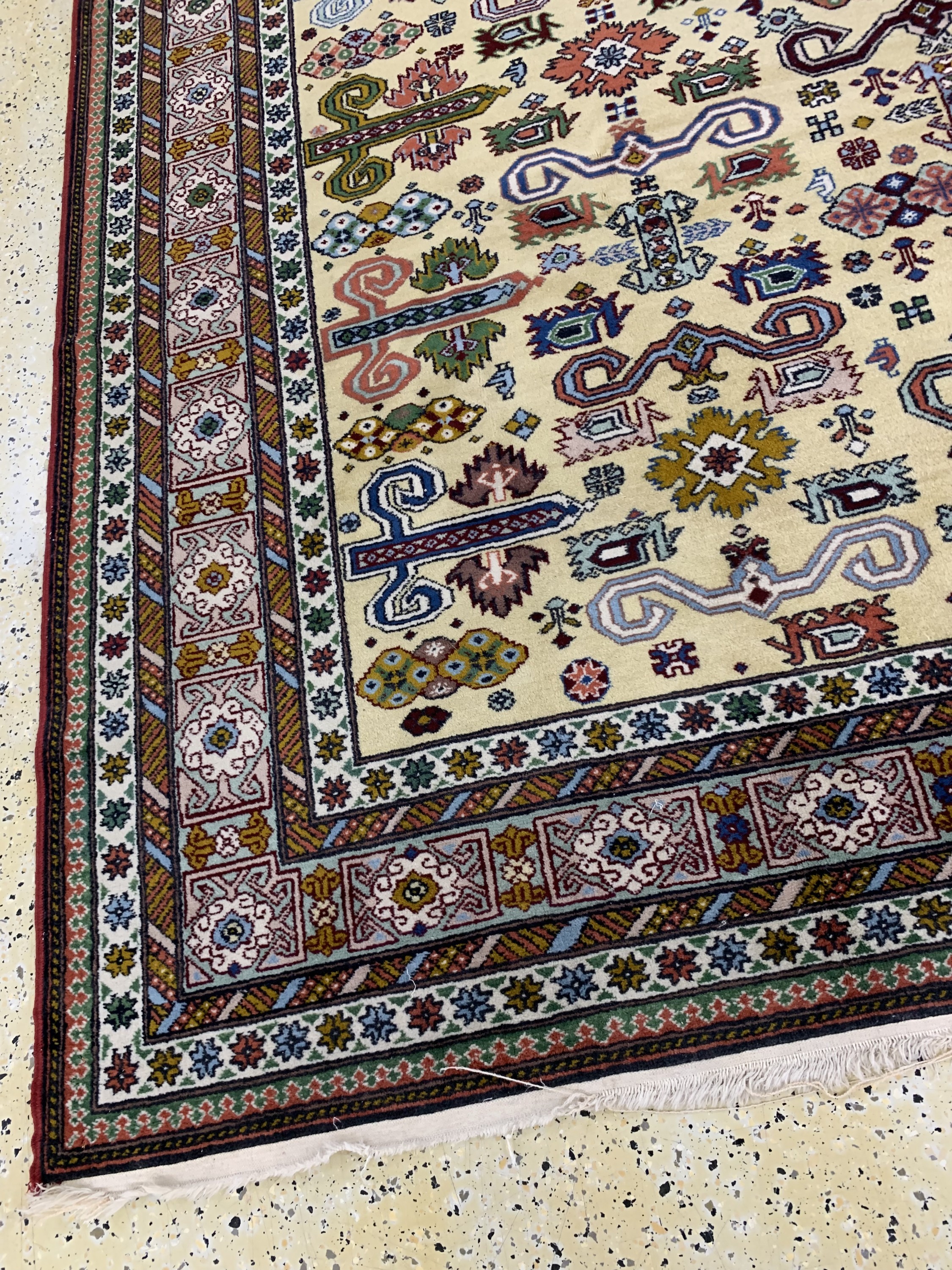 Detail g: Schirwan, Rußland, Mitte 20.Jhd, Wolle auf Baumwolle, ca. 306 x 242 cm, EHZ: 2