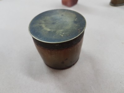 26959149f - 14 small parts Japan and China, partly accessories for calligraphy, ink pot, lid box, ...