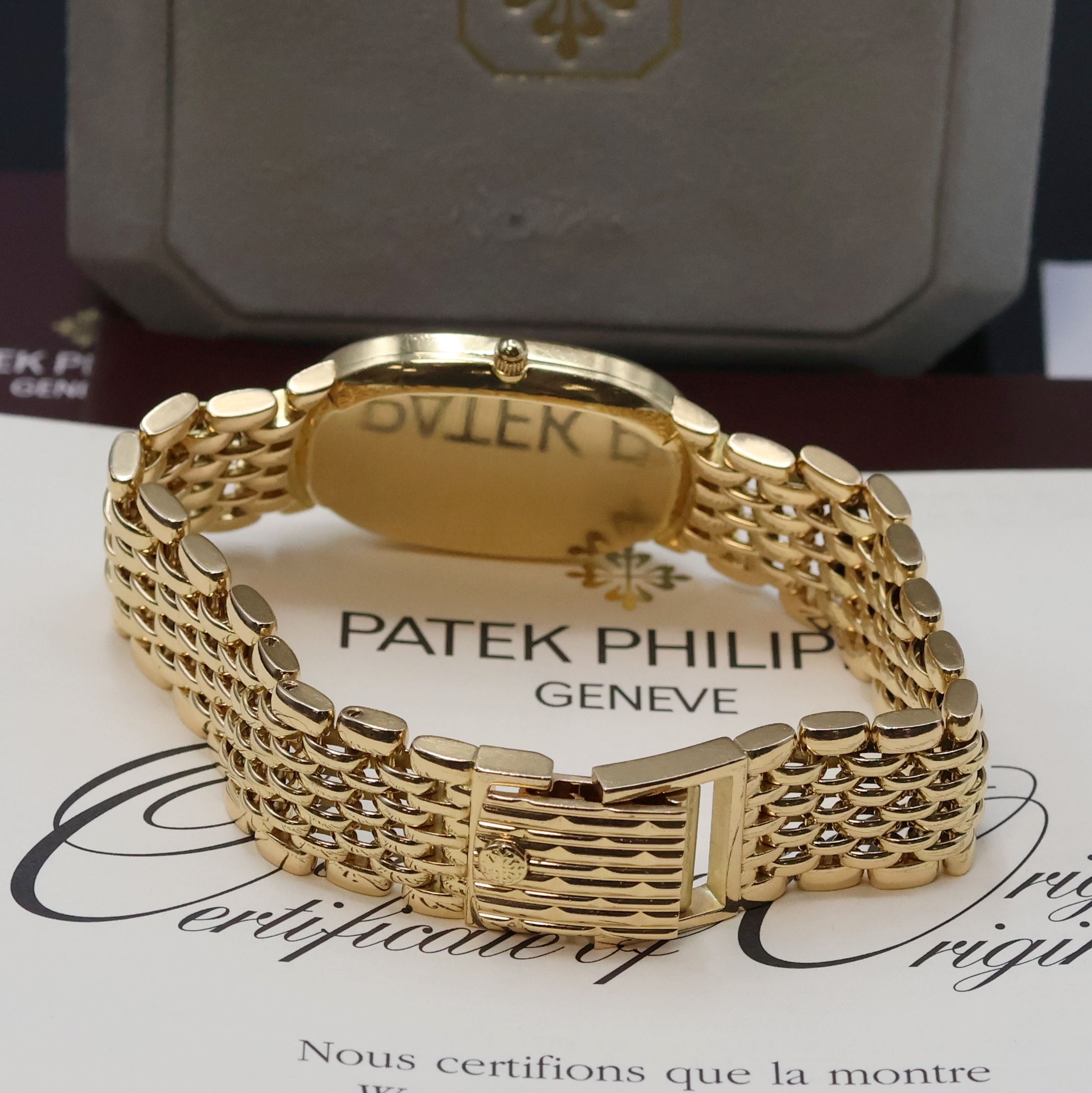 Detail b: PATEK PHILIPPE Herrenarmbanduhr Ellipse d´Or in GG 750/000 Referenz 3738/122, Schweiz verk. lt. beil. Zertifikat 08/2001, Automatik, orig. ...