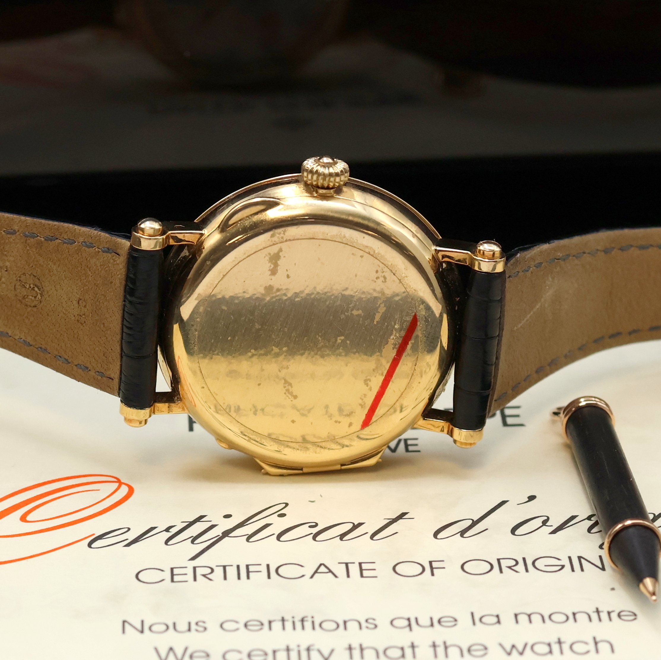 Detail e: PATEK PHILIPPE "Complications" Offizier Armbanduhr Referenz 5015 in GG 750/000, Schweiz um 1993, Automatik, Scharnierboden, Korrekturdr. ...
