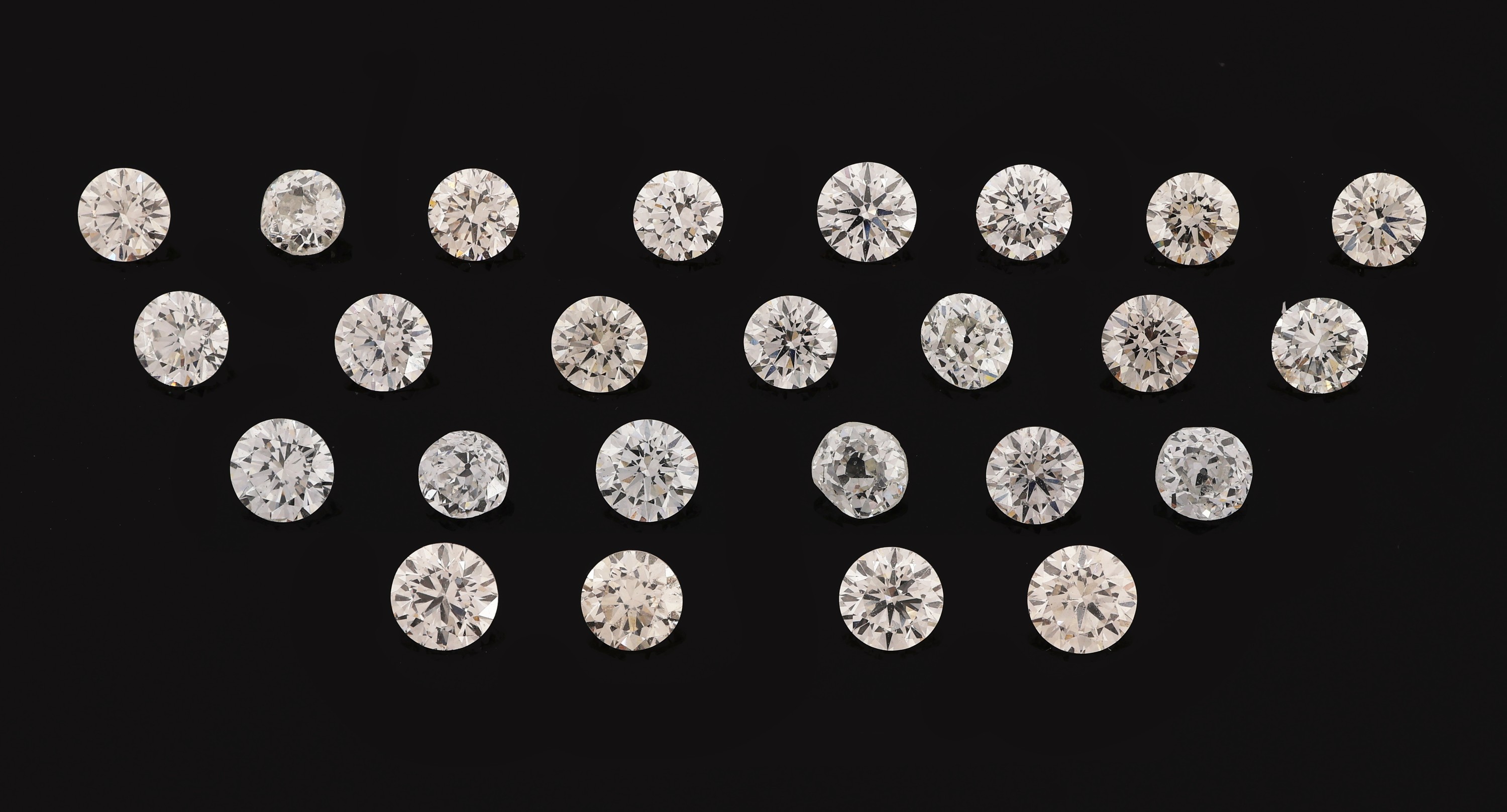 Lot 20 lose Brillanten und 5 lose Altschliffdiamanten zus. ca. 4.81 ct Weiß-l. get.Weiß/vs-si