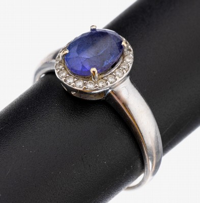 Image 18 kt Gold Tansanit-Brillant-Ring, WG 750/000, ovalfacett. Tansanit ca. 1.00 ct, 20 ...