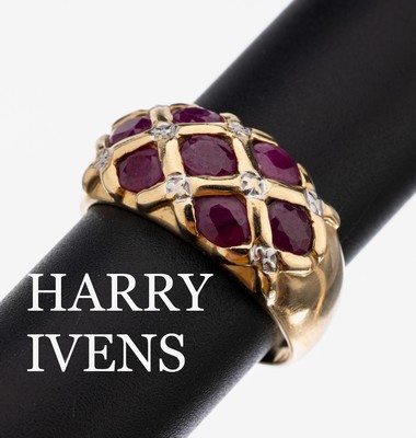 Image 26960079 - 14 kt Gold Rubin-Ring, GG 585/000, 7 ovalfacett. Rubine zus. ca. 3.80 ct, ca. 8.4 g, RW ...