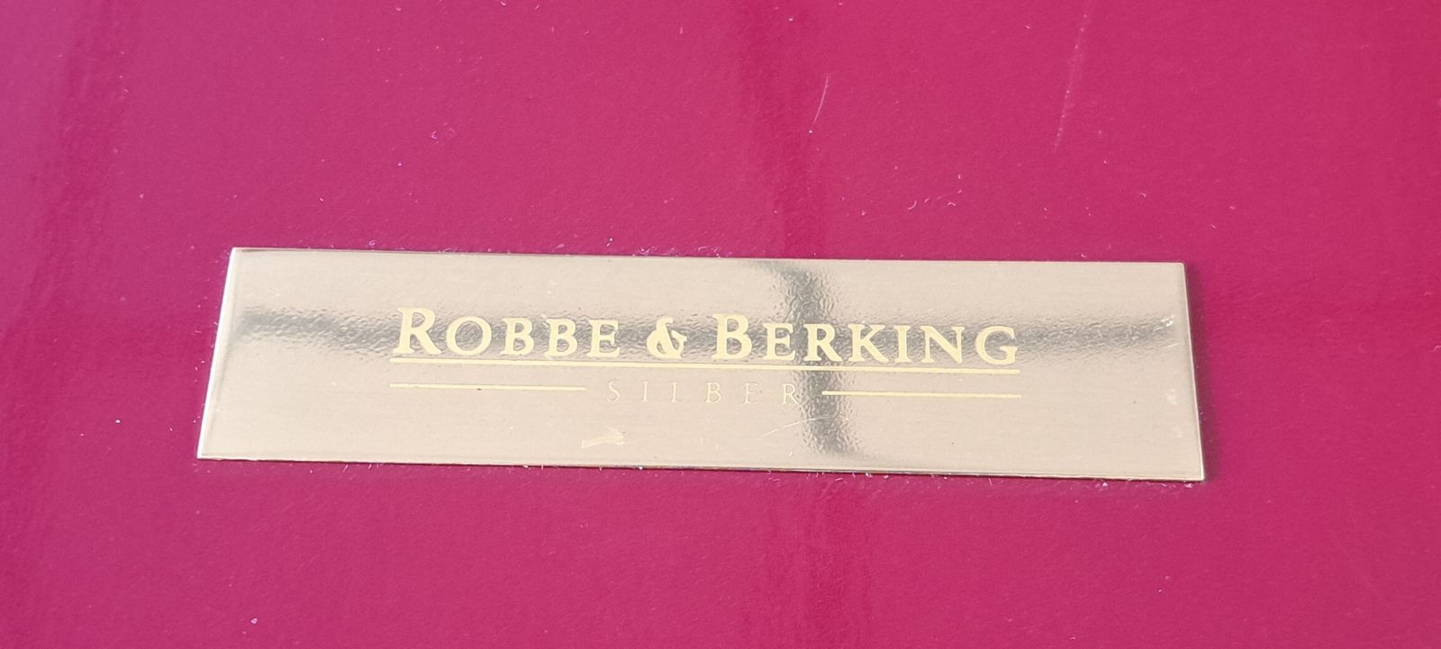 Detail j: Umfangreiches Tafelbesteck, Robbe & Berking, Silberbesteck, "Spaten", Sterlingsilber, 12 Menuemesser, 12 Menuegabeln, 12 Menülöffel, 12 ...