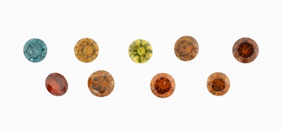 Image Lot 9 lose Brillanten, zus. ca. 5.62 ct Blau, Gelb, Cognac, (beh.) Schätzpreis: ...