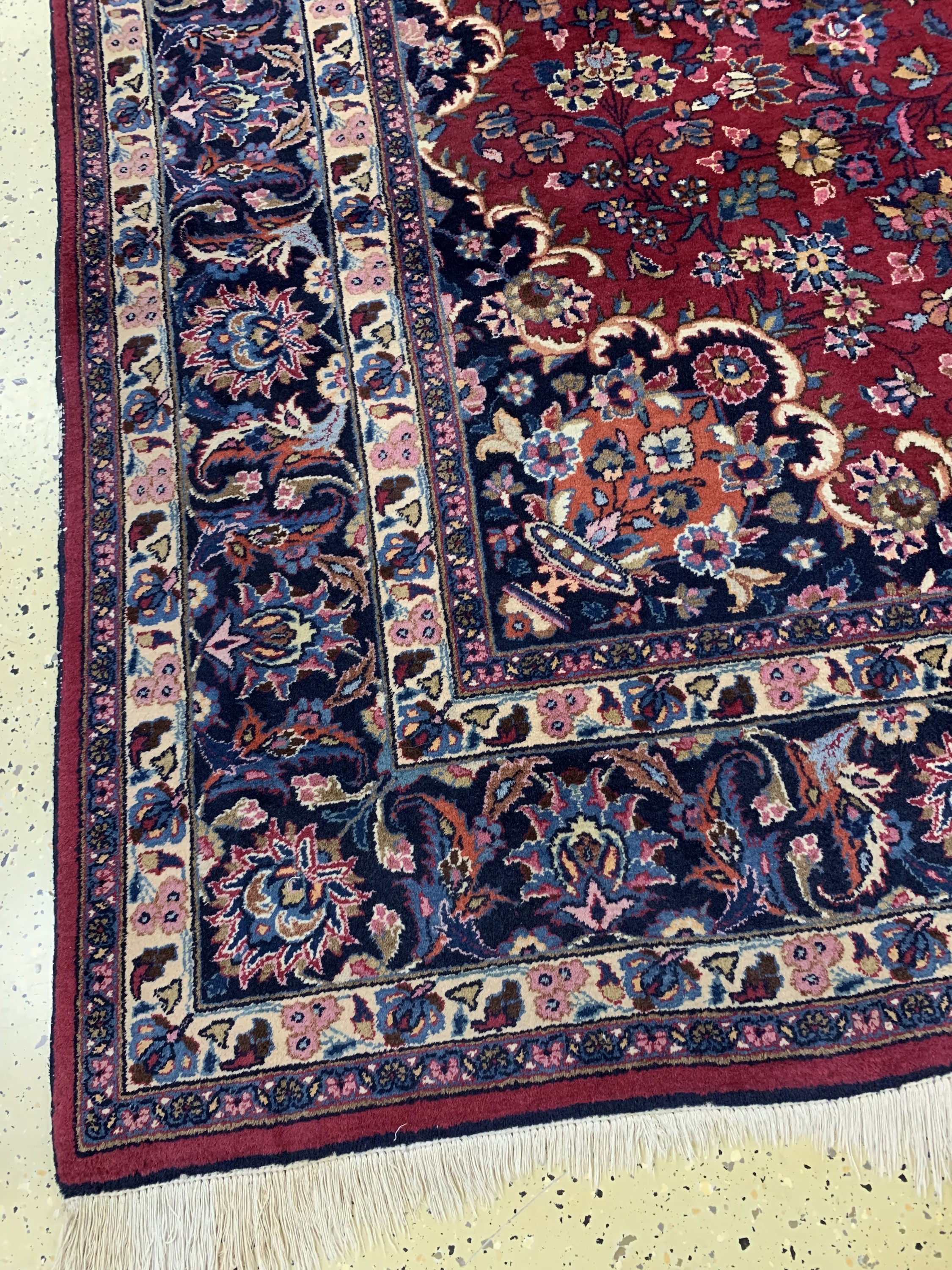 Detail c: Mesched, Persien, Mitte 20.Jhd., Wolle auf Baumwolle, ca. 348 x 260 cm, EHZ: 2