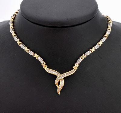 Image 14 kt Gold Diamant-Collier, GG/WG 585/000, ca. 280 Diamant-Trapeze zus. ca. 4.00 ct ...