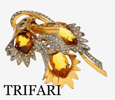 Image Clip-Brosche wohl TRIFARI, USA 1950er Jahre, Metall vergoldet, Blütenform, ...