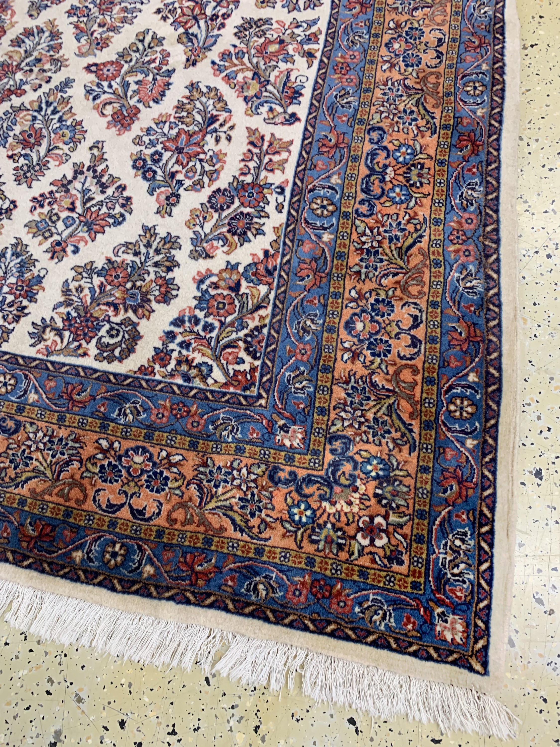 Detail d: Sarogh Kork fein, Persien, Ende 20.Jhd, Wolle auf Baumwolle, ca. 310 x 210 cm, EHZ: 2 (verblasst).