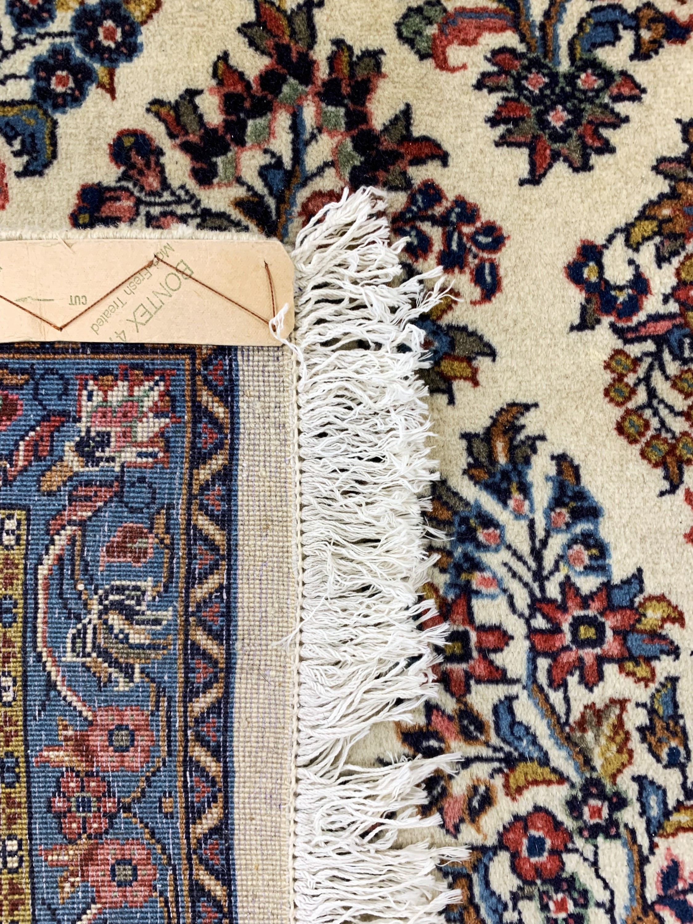 Detail g: Sarogh Kork fein, Persien, Ende 20.Jhd, Wolle auf Baumwolle, ca. 310 x 210 cm, EHZ: 2 (verblasst).