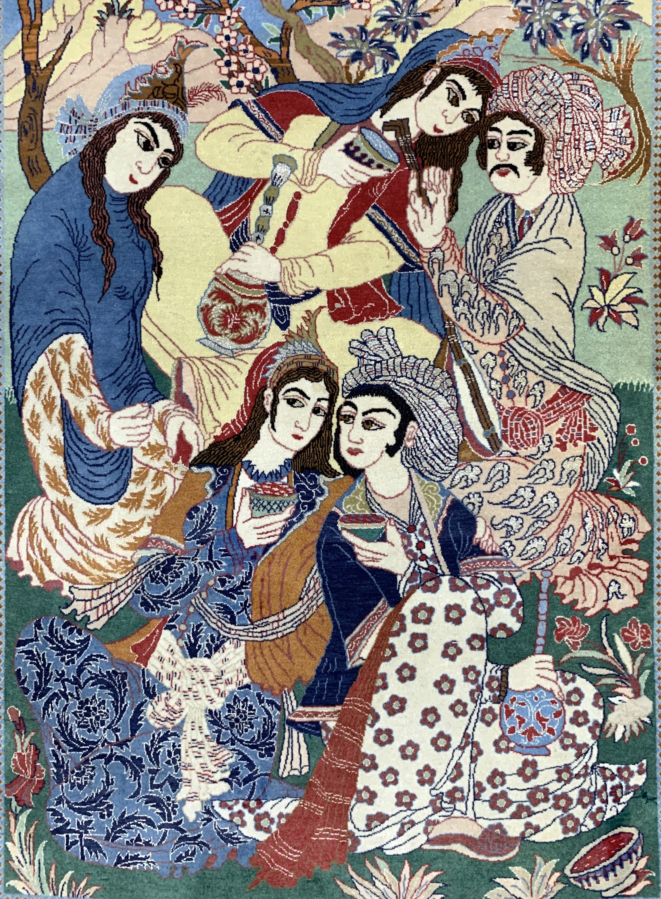 Detail b: Esfahan fein, Persien, Mitte 20.Jhd, Korkwolle mit und auf Seide, ca. 170 x 107 cm,minimale Mottenfraß am Rand, EHZ: 2(reinigungsbedürftig)