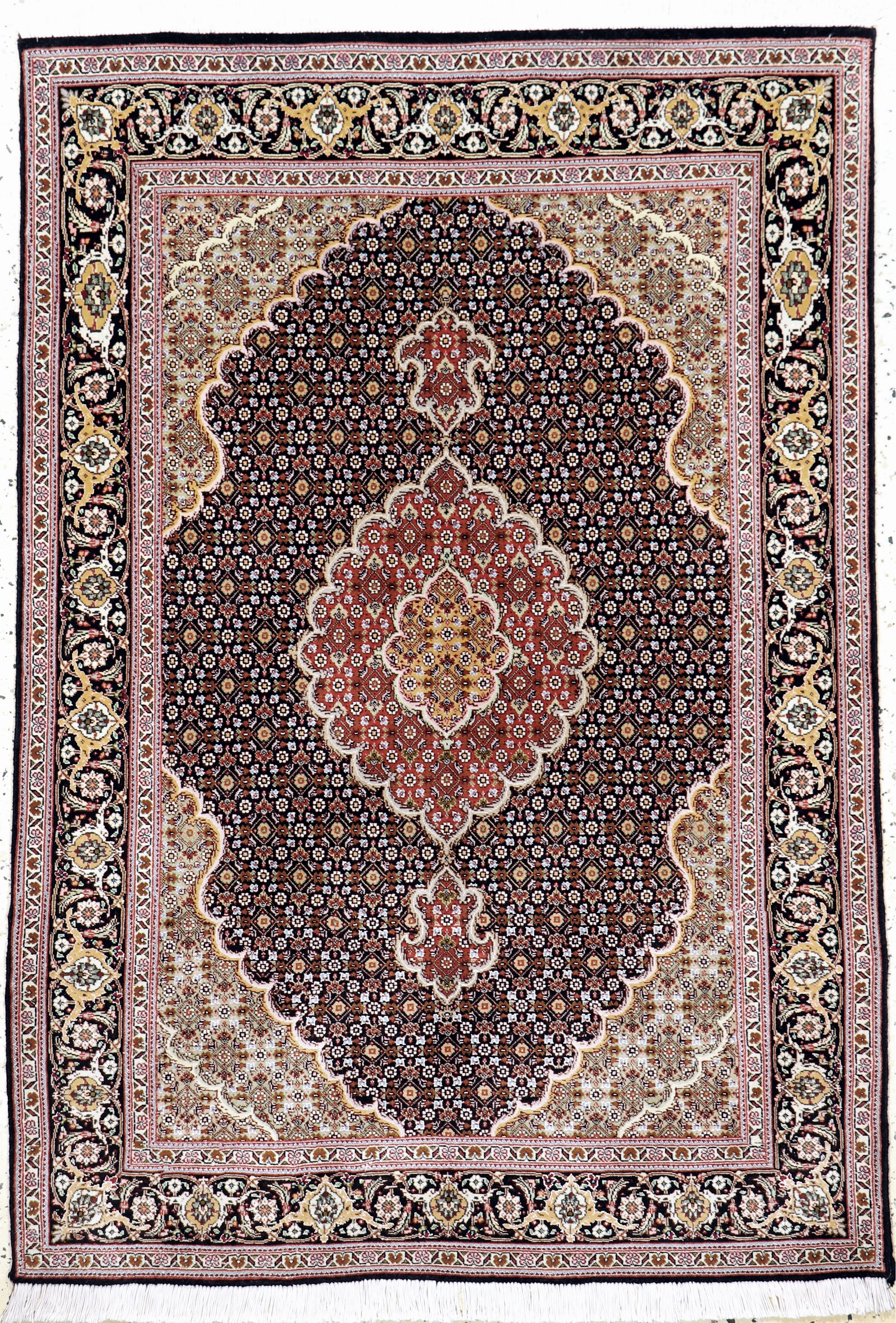Täbriz fein(50 Raj), Persien, Ende 20.Jhd, Korkwolle mit Seide, ca. 150 x 104 cm, ca. 500.000 Kn/qm, EHZ: 1-2