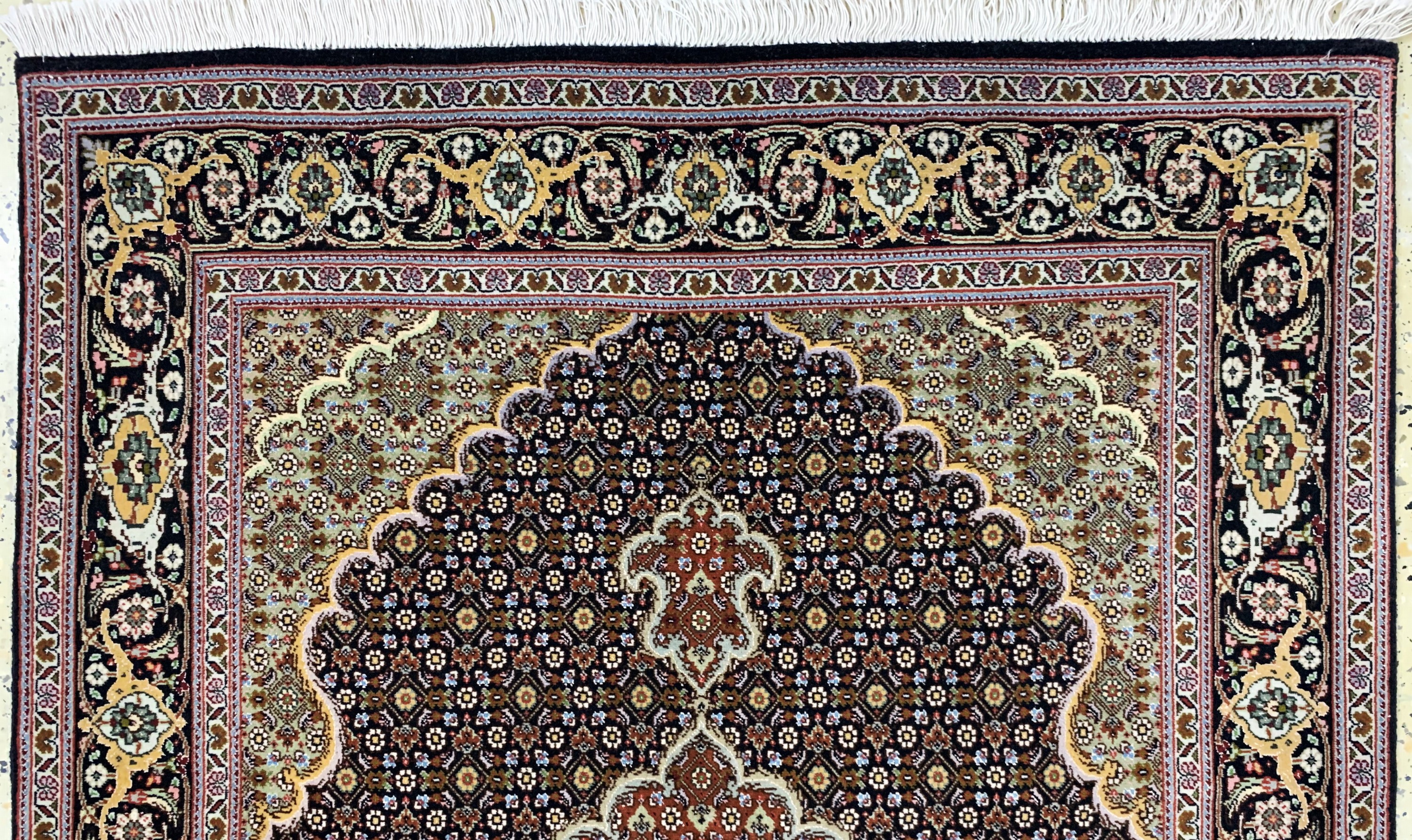 Detail a: Täbriz fein(50 Raj), Persien, Ende 20.Jhd, Korkwolle mit Seide, ca. 150 x 104 cm, ca. 500.000 Kn/qm, EHZ: 1-2