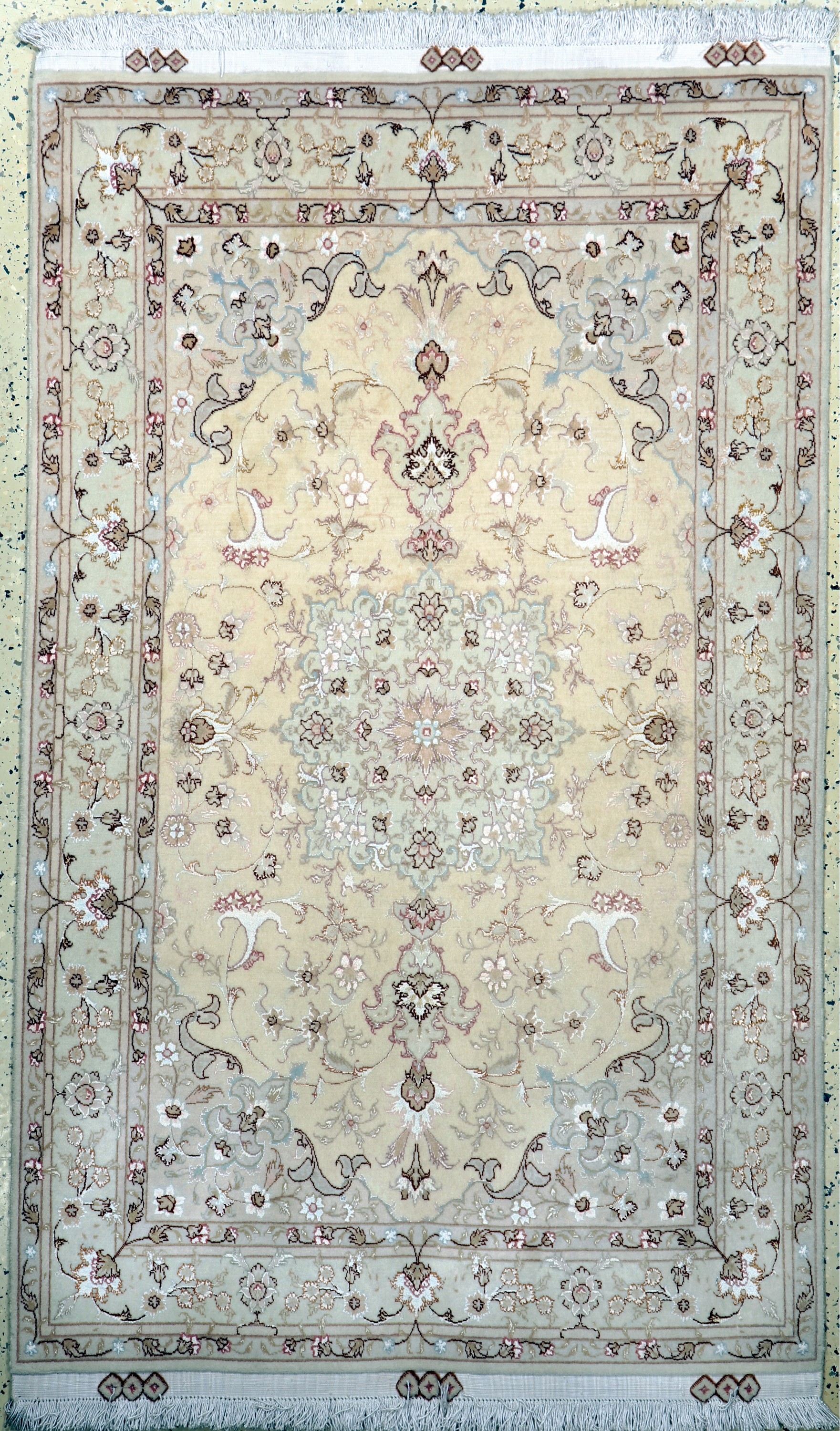 Täbriz fein(50 Raj), Persien, Ende 20.Jhd, Korkwolle mit und auf Seide, ca. 160 x 100 cm,ca. 500.000 Kn/qm, EHZ: 1-2