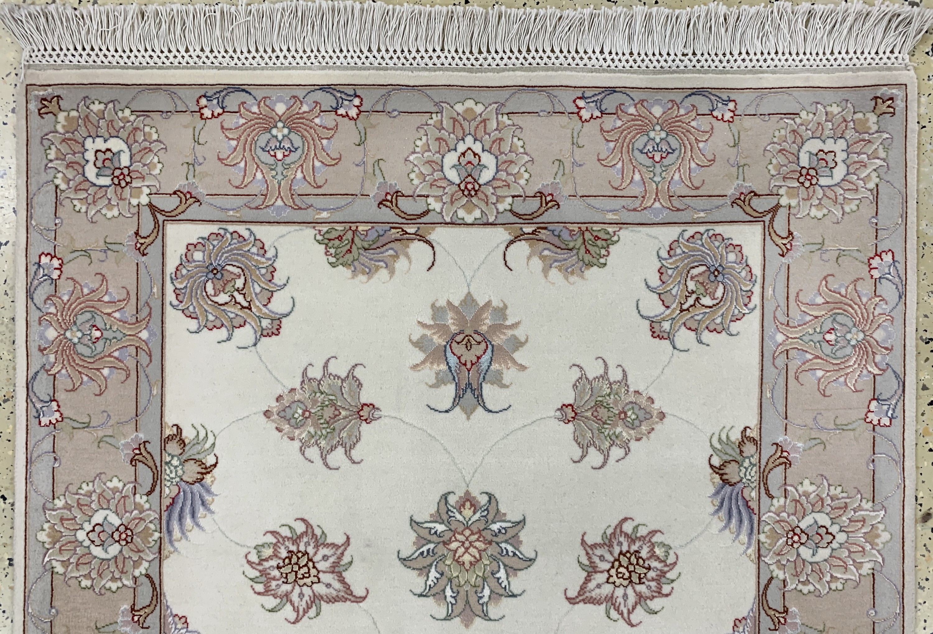 Detail a: Täbriz fein(50 Raj), Persien, Ende 20.Jhd, Korkwolle mit Seide, ca. 150 x 100 cm, ca. 500.000 Kn/qm, EHZ: 1-2
