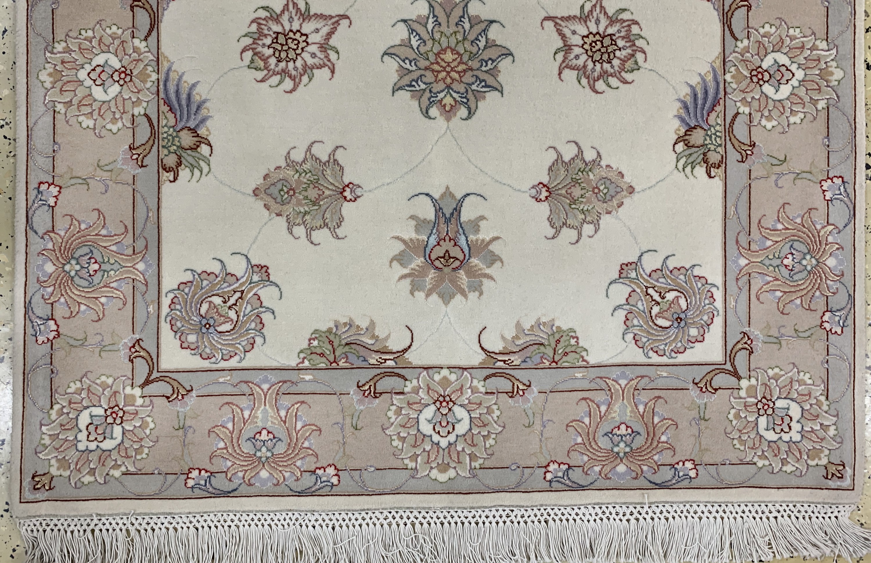 Detail c: Täbriz fein(50 Raj), Persien, Ende 20.Jhd, Korkwolle mit Seide, ca. 150 x 100 cm, ca. 500.000 Kn/qm, EHZ: 1-2