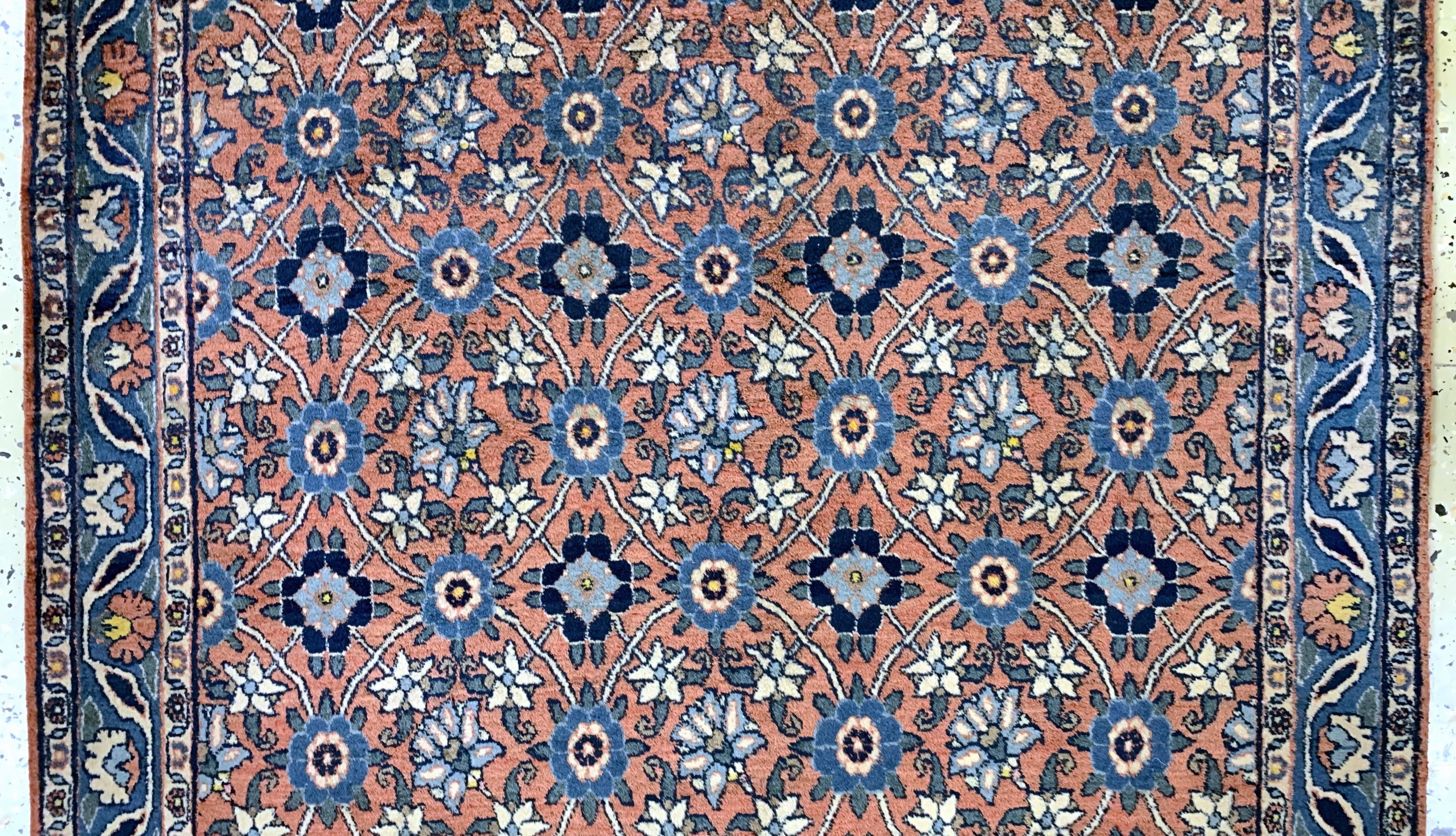 Detail b: Weramin, Persien, Mitte 20.Jhd, Wolle auf Baumwolle, ca. 152 x 102 cm, EHZ: 2
