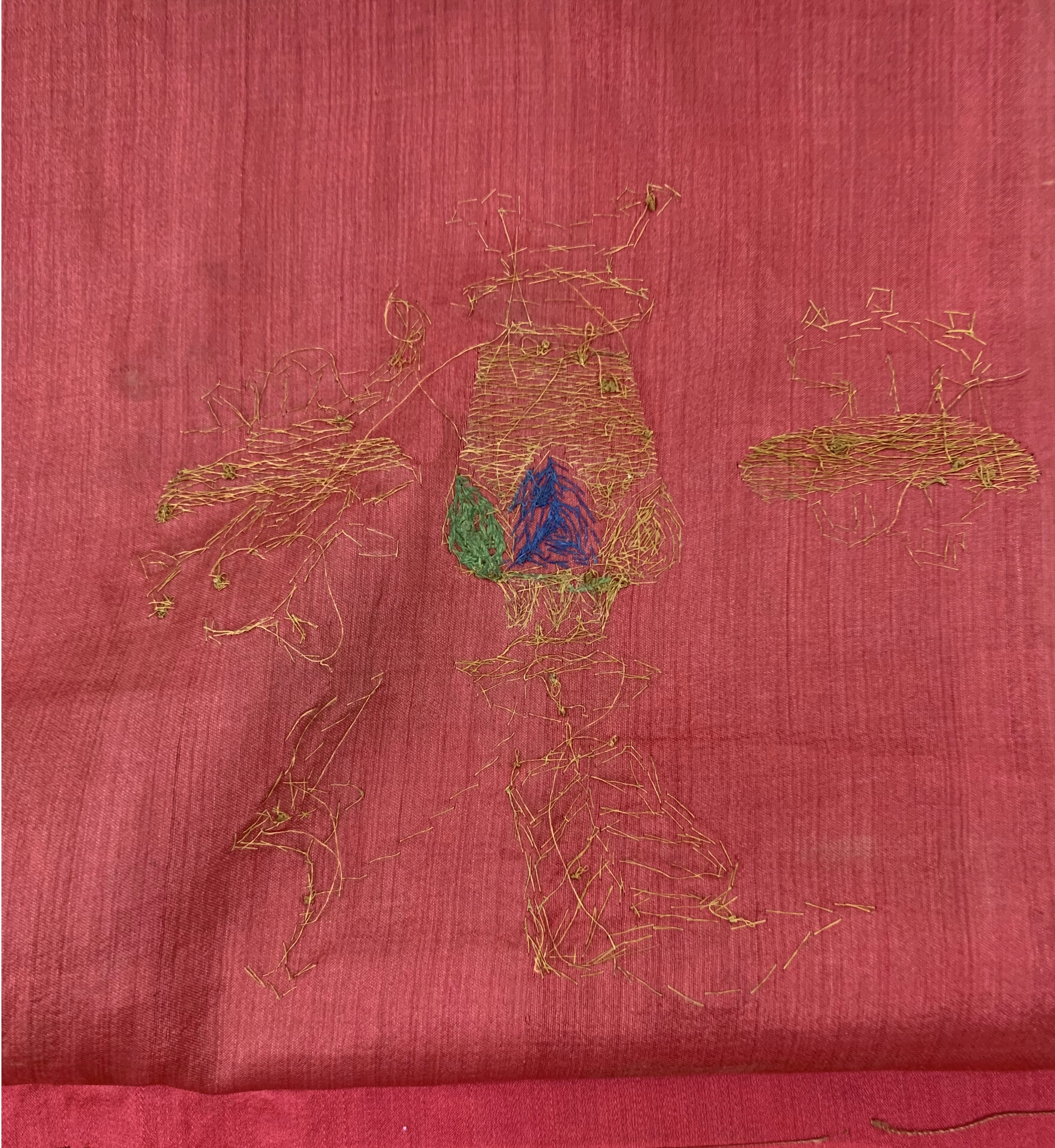 Detail f: Seiden-Metallstickerei antik, "Altar-Behang", China, um 1900, Seide-Metall auf Seiden bestickt, ca. 100 x 90 cm, EHZ: 2