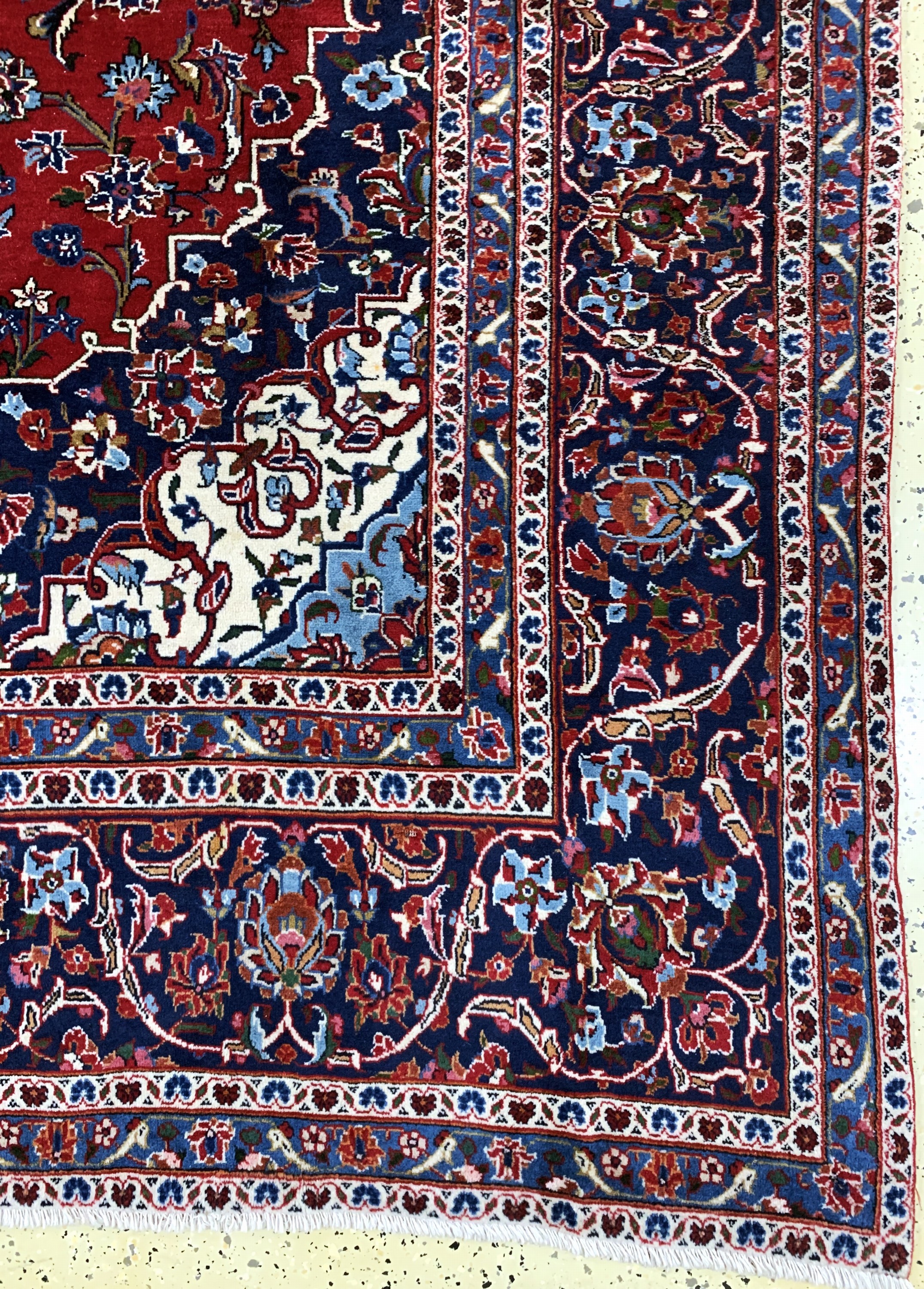 Detail a: Keschan, Persien, Ende 20.Jhd, Wolle auf Baumwolle, ca. 367 x 250 cm, EHZ: 1-2(kleine Florfehlstelle).