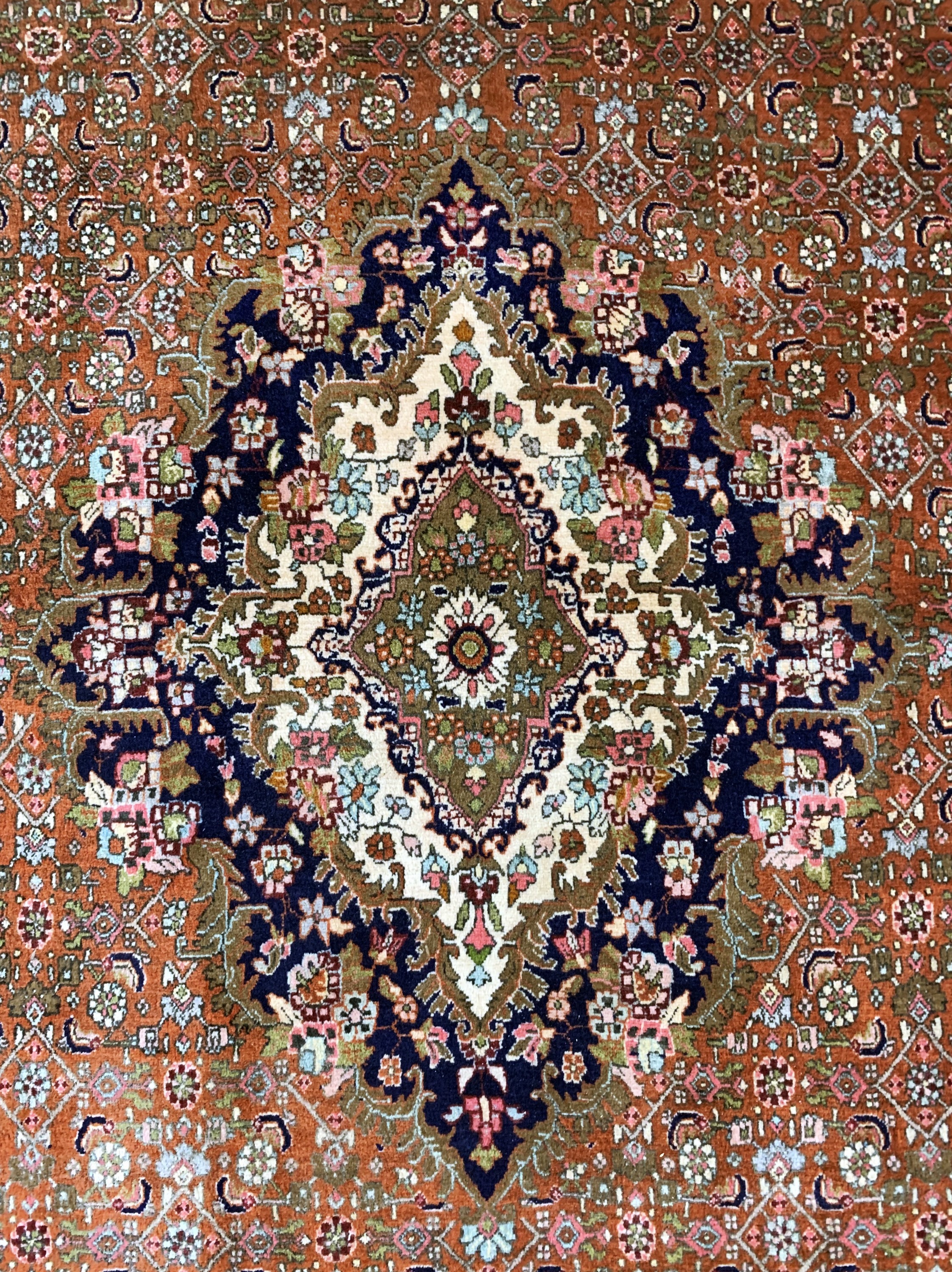 Detail c: Bidjar fein alt, Persien, Mitte 20.Jhd, Wolle auf Baumwolle, ca. 340 x 250 cm, EHZ: 1-2