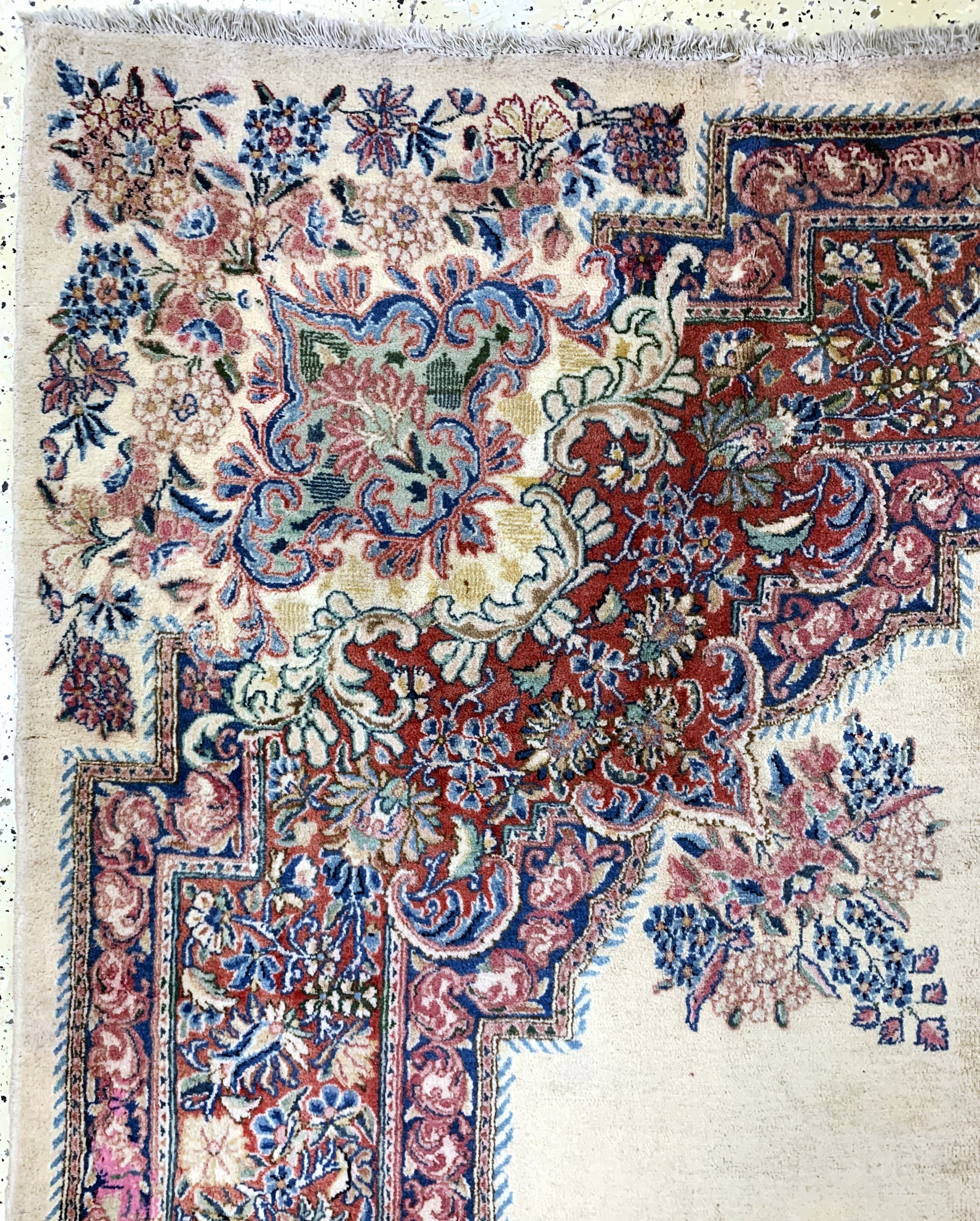 Detail d: Kerman fein alt, Persien, Mitte 20.Jhd, Wolle auf Baumwolle, ca. 386 x 270 cm, Reinigungsbedürftig, EHZ: 3