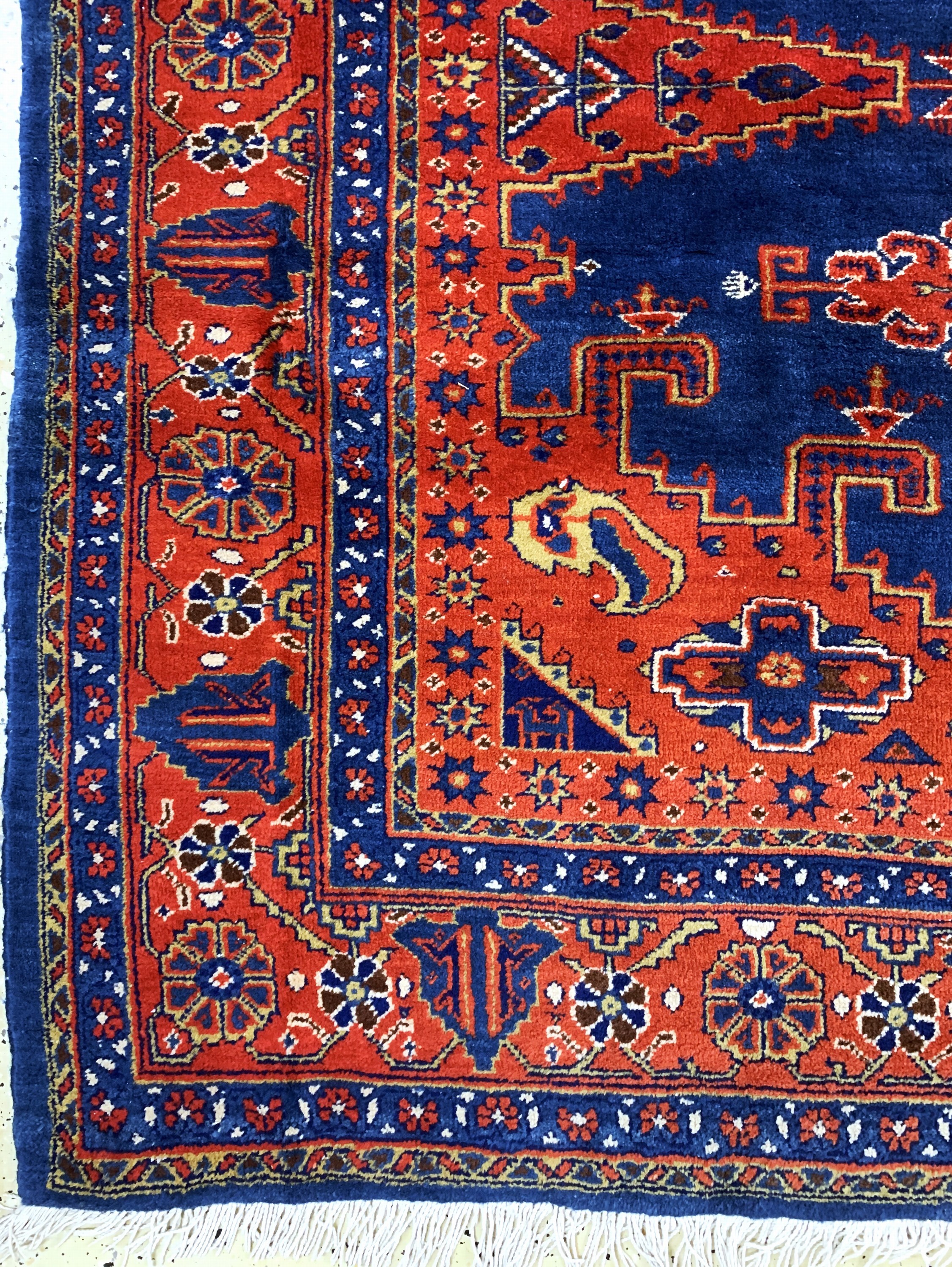 Detail b: Wiss, Persien, Mitte 20.Jhd, Wolle auf Baumwolle, ca. 309 x 250 cm, EHZ: 2