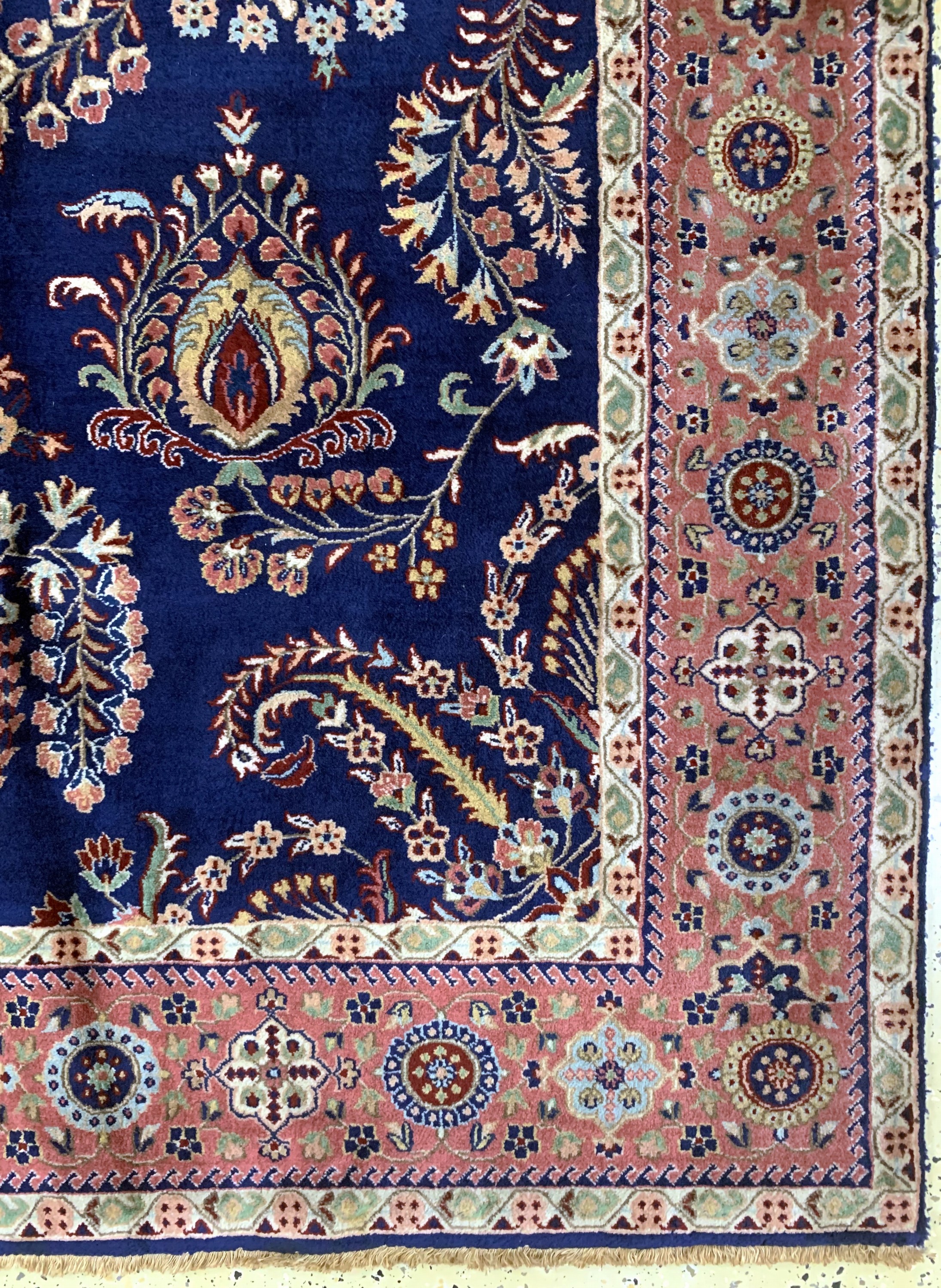 Detail a: Sarogh Mohajeran Kork fein, Indien, Ende 20.Jhd, Korkwolle auf Baumwolle, ca. 243 x 171cm, EHZ: 2