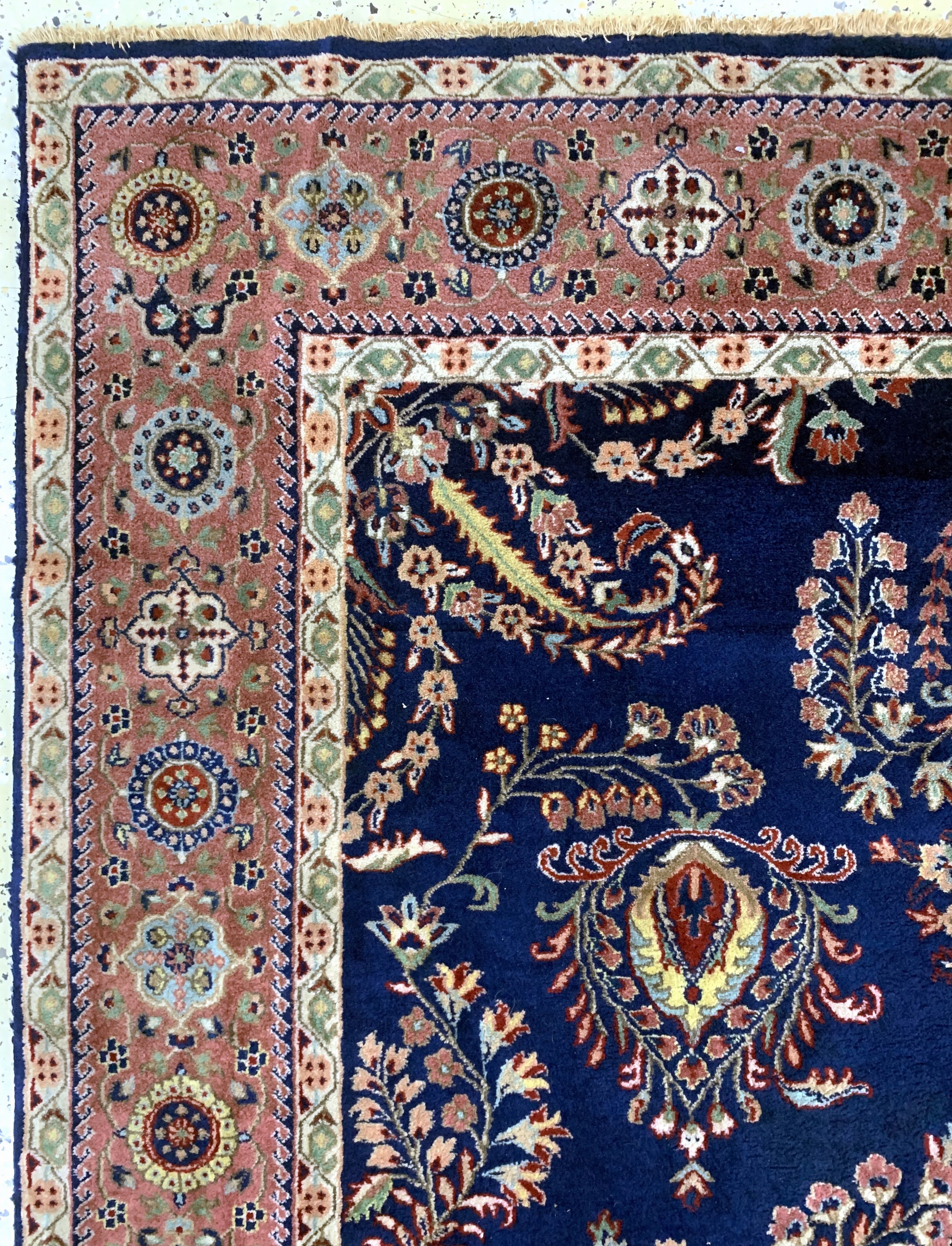 Detail d: Sarogh Mohajeran Kork fein, Indien, Ende 20.Jhd, Korkwolle auf Baumwolle, ca. 243 x 171cm, EHZ: 2