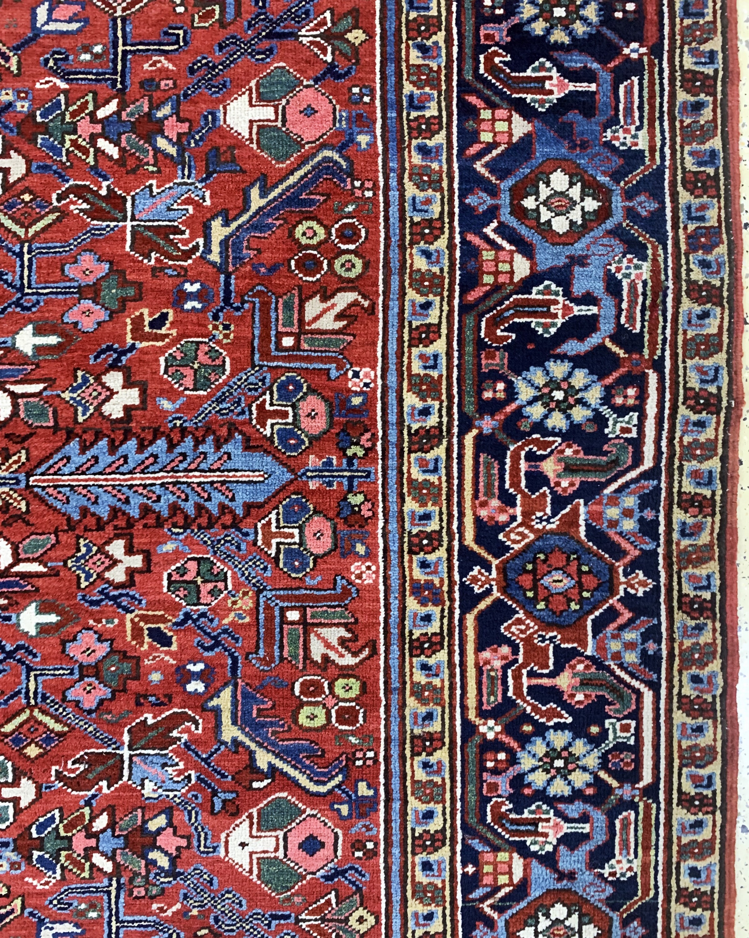 Detail d: Heriz alt, Persien, Anfang 20.Jhd, Wolle auf Baumwolle, ca. 271 x 198 cm, Mottenfraß, EHZ: 3