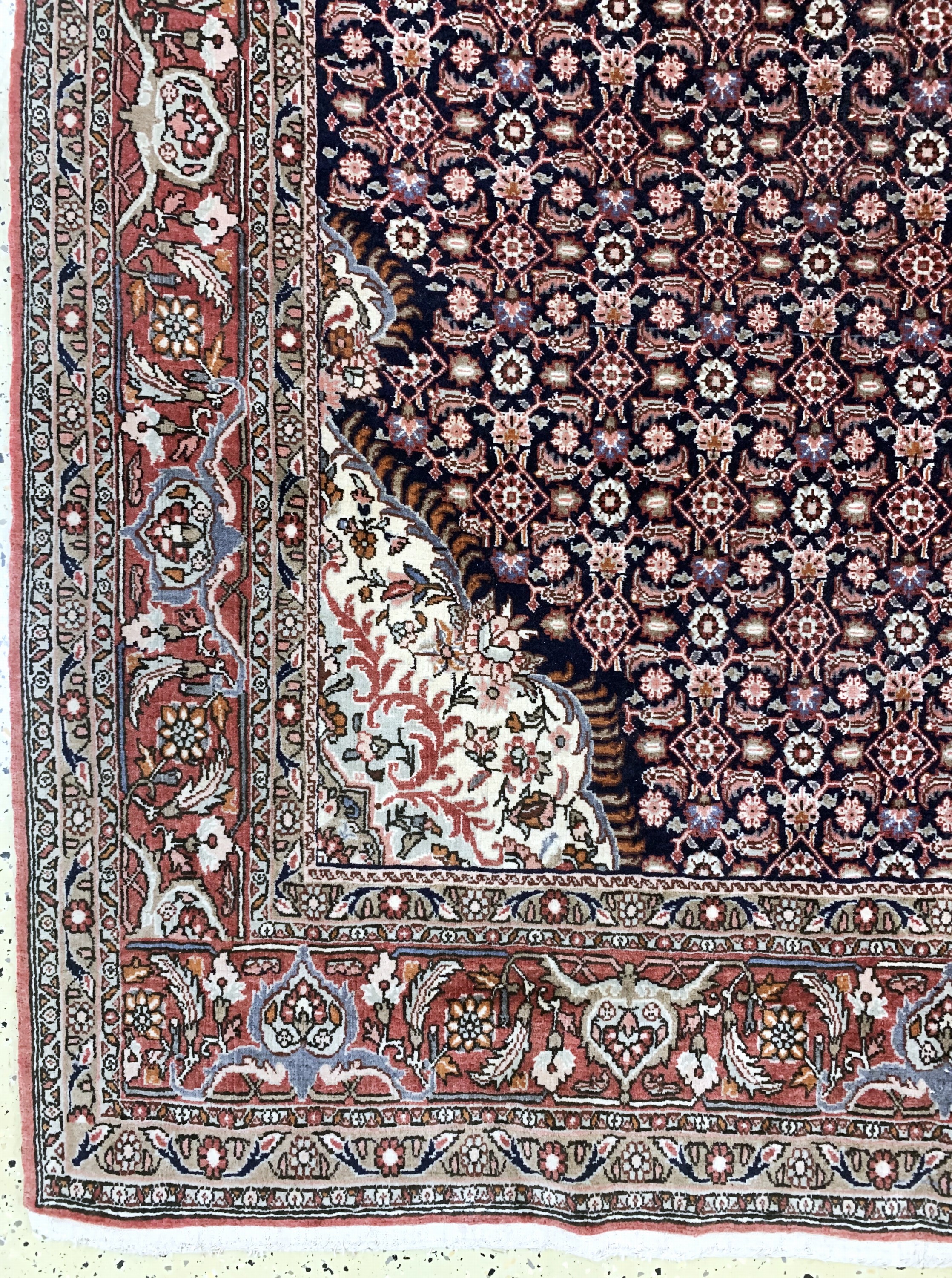 Detail b: Bidjar fein alt, Persien, Anfang 20.Jhd, Wolle auf Baumwolle, ca. 340 x 250 cm, EHZ: 2
