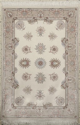 Image Tabriz fine (50 Raj), Persia, late 20th century, corkwool with silk, approx. 150 x 100cm, ...