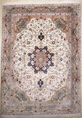 Image Täbriz fein(50 Raj), Persien, Mitte 20.Jhd,Korkwolle mit Seide, ca. 345 x 250 cm, ...