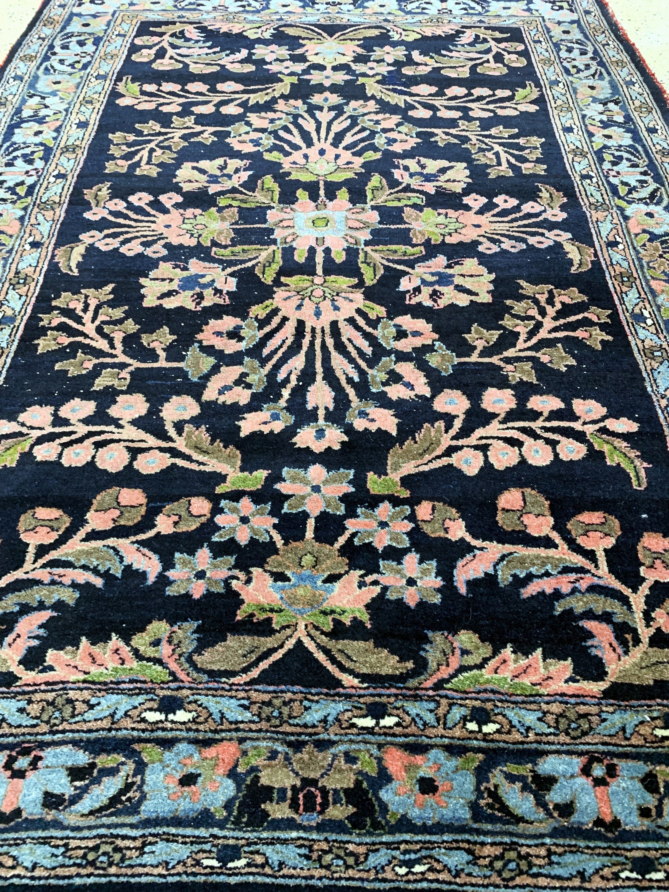 Detail e: Bidjar antik, Persien, um 1900, Wolle auf Baumwolle, ca. 214 x 152 cm, EHZ: 2-3, (restauriert)