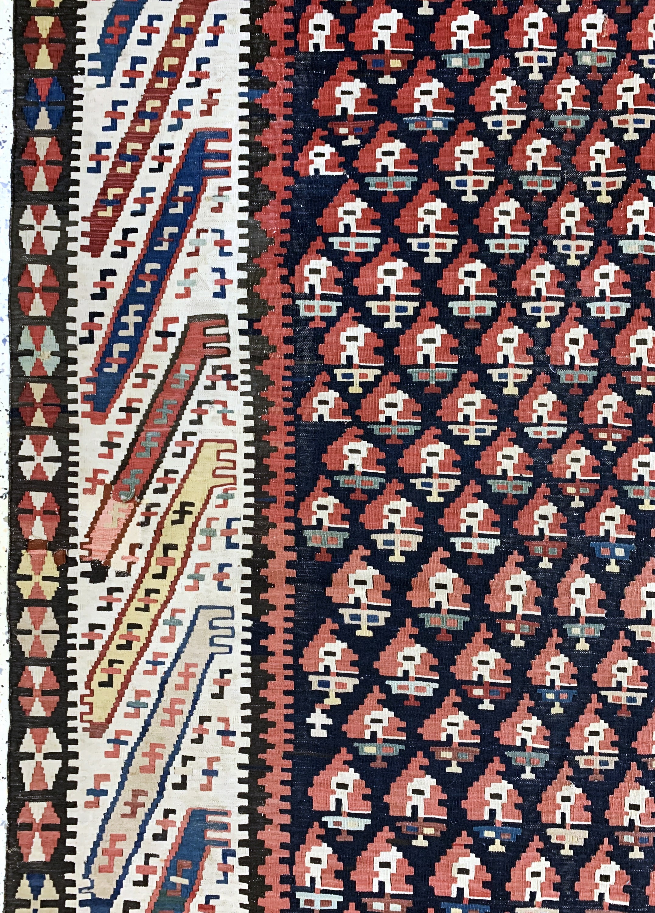 Detail d: Kuba Kelim antik, Kaukasus, 19.Jhd, Wolle auf Wolle, ca. 330 x 160 cm, EHZ: 2-3, (kleinerestaurierungen)