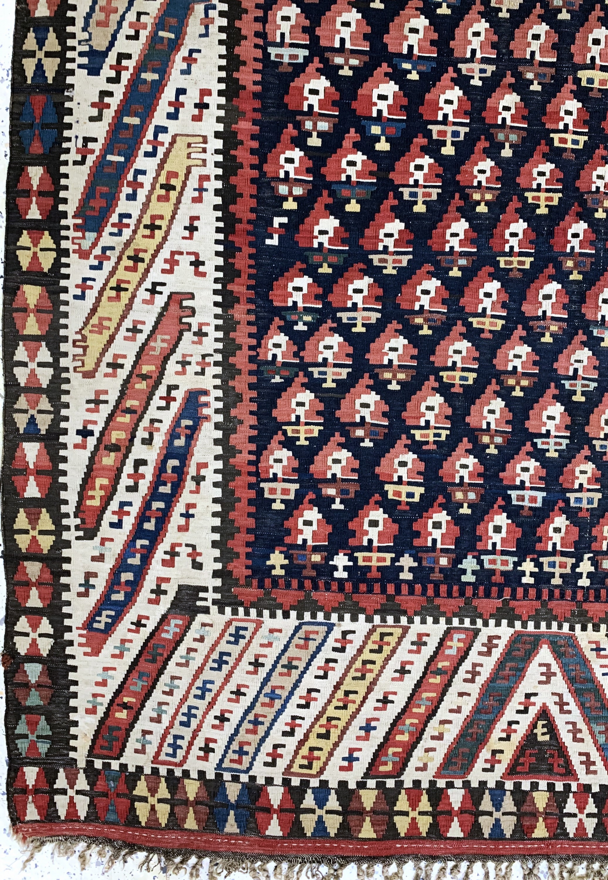 Detail f: Kuba Kelim antik, Kaukasus, 19.Jhd, Wolle auf Wolle, ca. 330 x 160 cm, EHZ: 2-3, (kleinerestaurierungen)