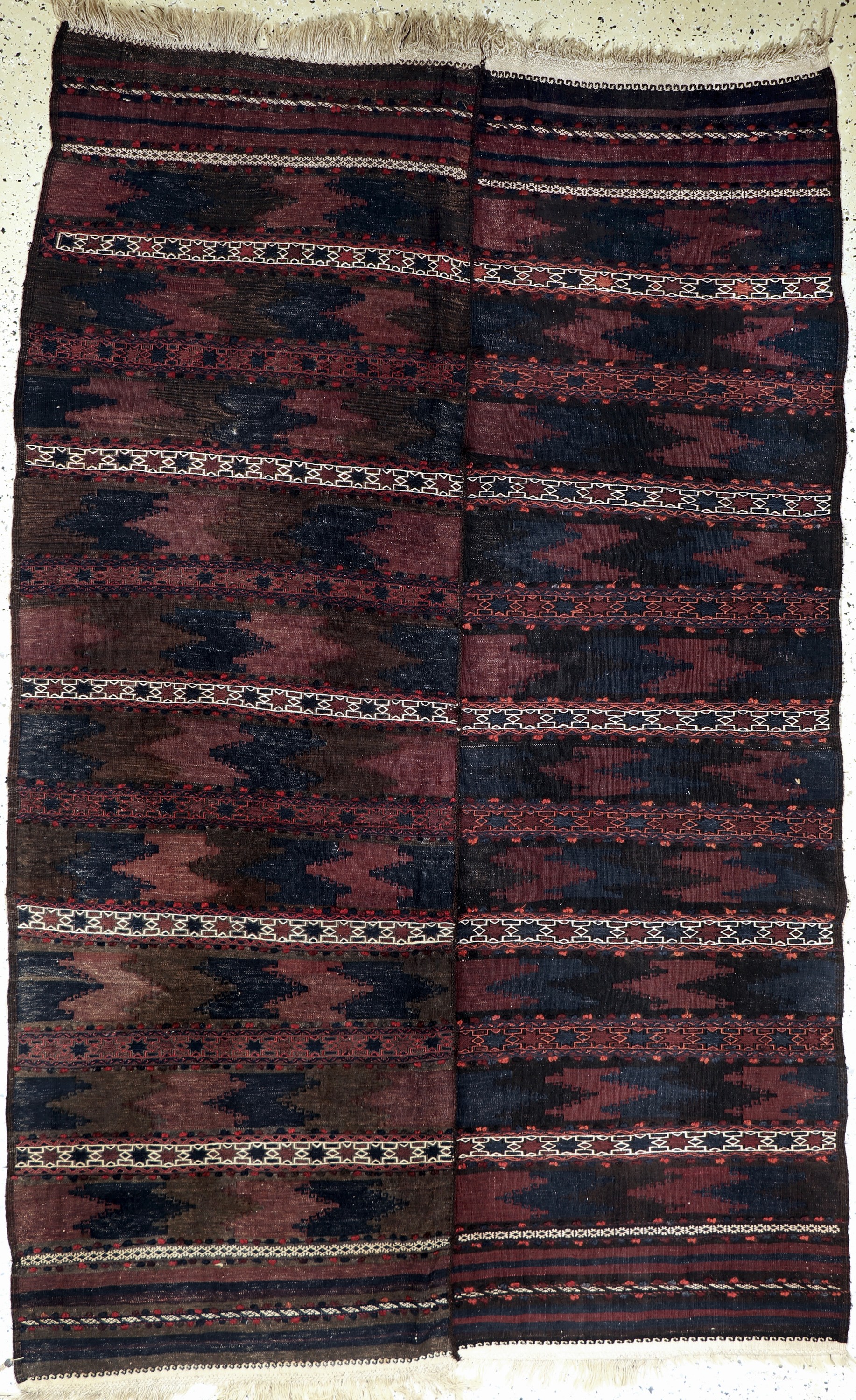 Belutsch Sumakh antik, Persien, um 1900, Wolle auf Wolle, ca. 280 x 175 cm, EHZ: 2-3(2 Bahnig)