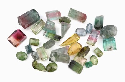 Image Lot loose tourmalines , total ca 78.52 ct, different shapes, sizes and colour shades, ...