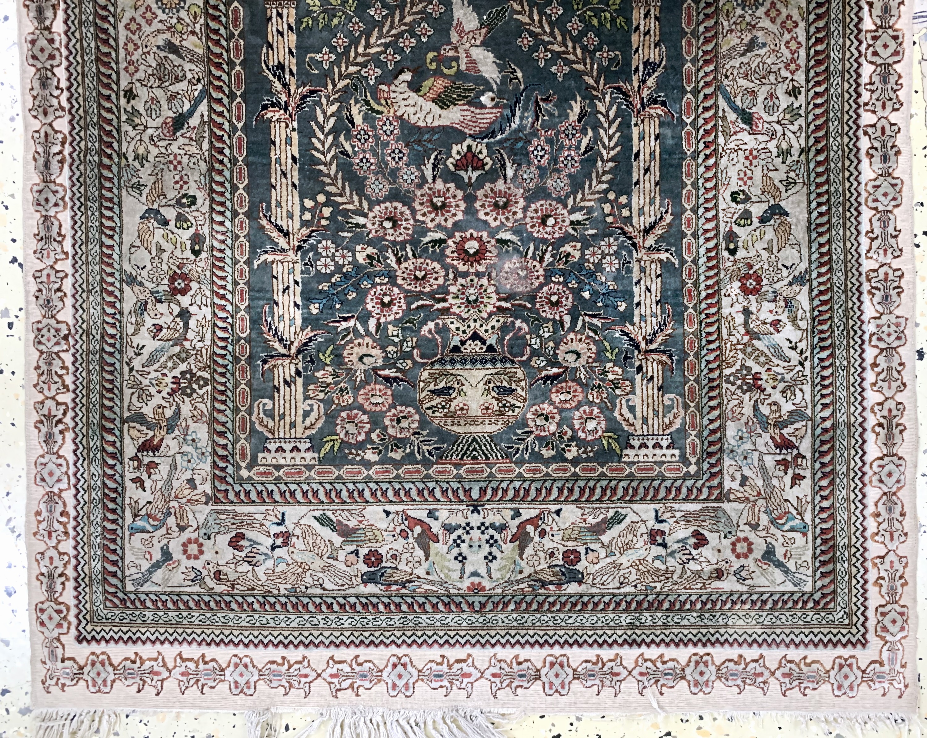 Detail b: 1 paar Seiden Hereke fein, China, Mitte 20.Jhd, reine Naturseide, ca. 122 x 77 cm, Reinigungsbedürftig, EHZ: 2-3