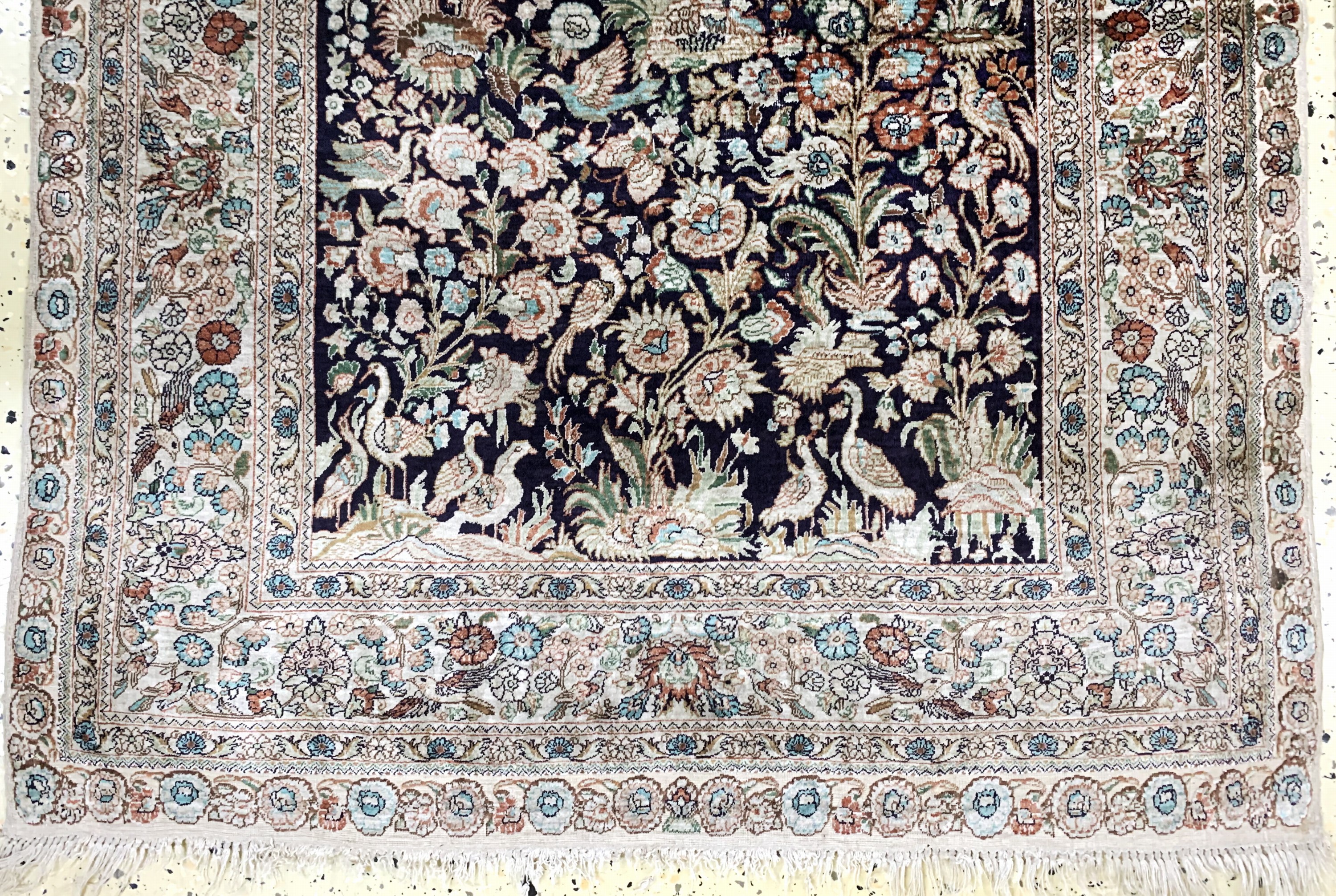 Detail b: 1 paar Seiden Hereke fein, China, Mitte 20.Jhd, reine Naturseide, ca. 153 x 93 cm, EHZ: 3