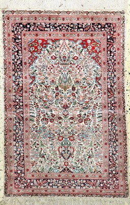 Image Hereke Seide fein, China, Mitte 20.Jhd, reine Naturseide, ca. 120 x 80 cm, EHZ: 2